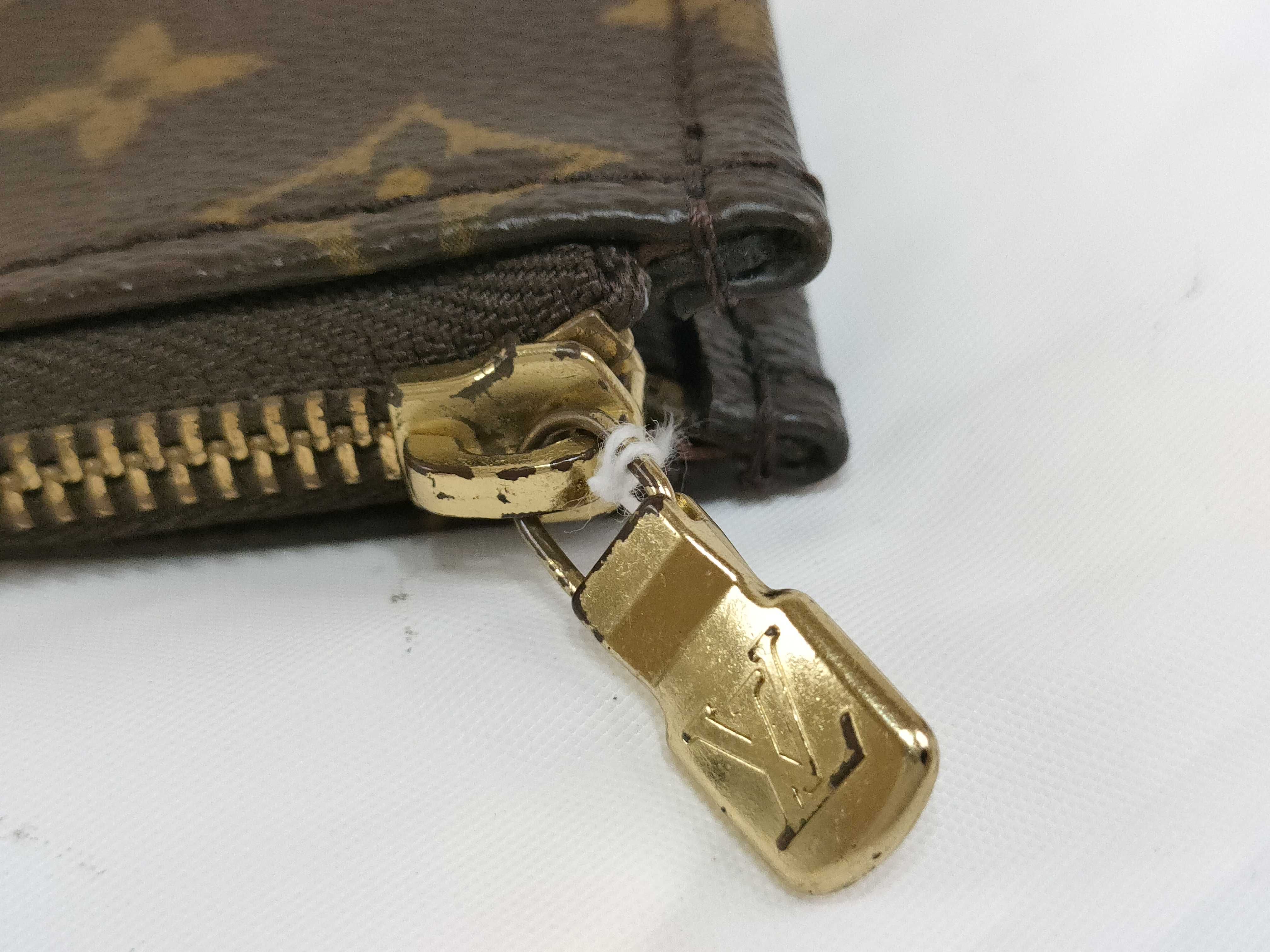 Monogram Louis Vuitton Monogram Pochette Document TH1927 Clutch Bag — view 8
