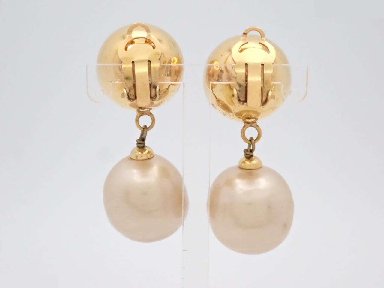 Coco Mark Pearl Swing Earrings — view 2
