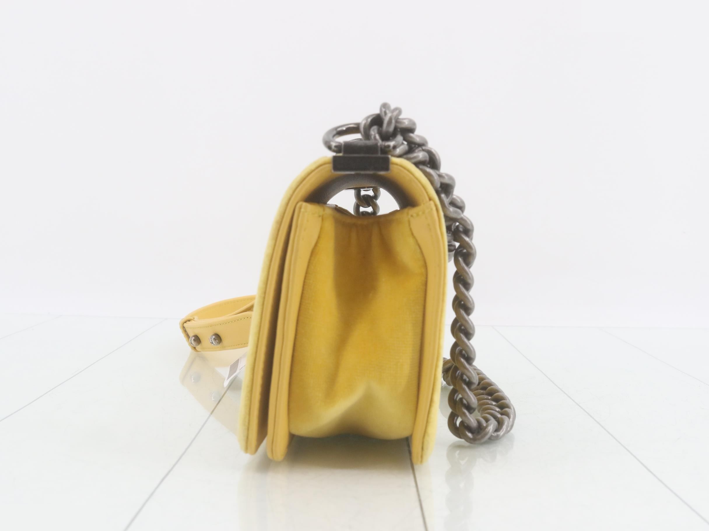 Boy Chanel Chain Shoulder Bag — view 3