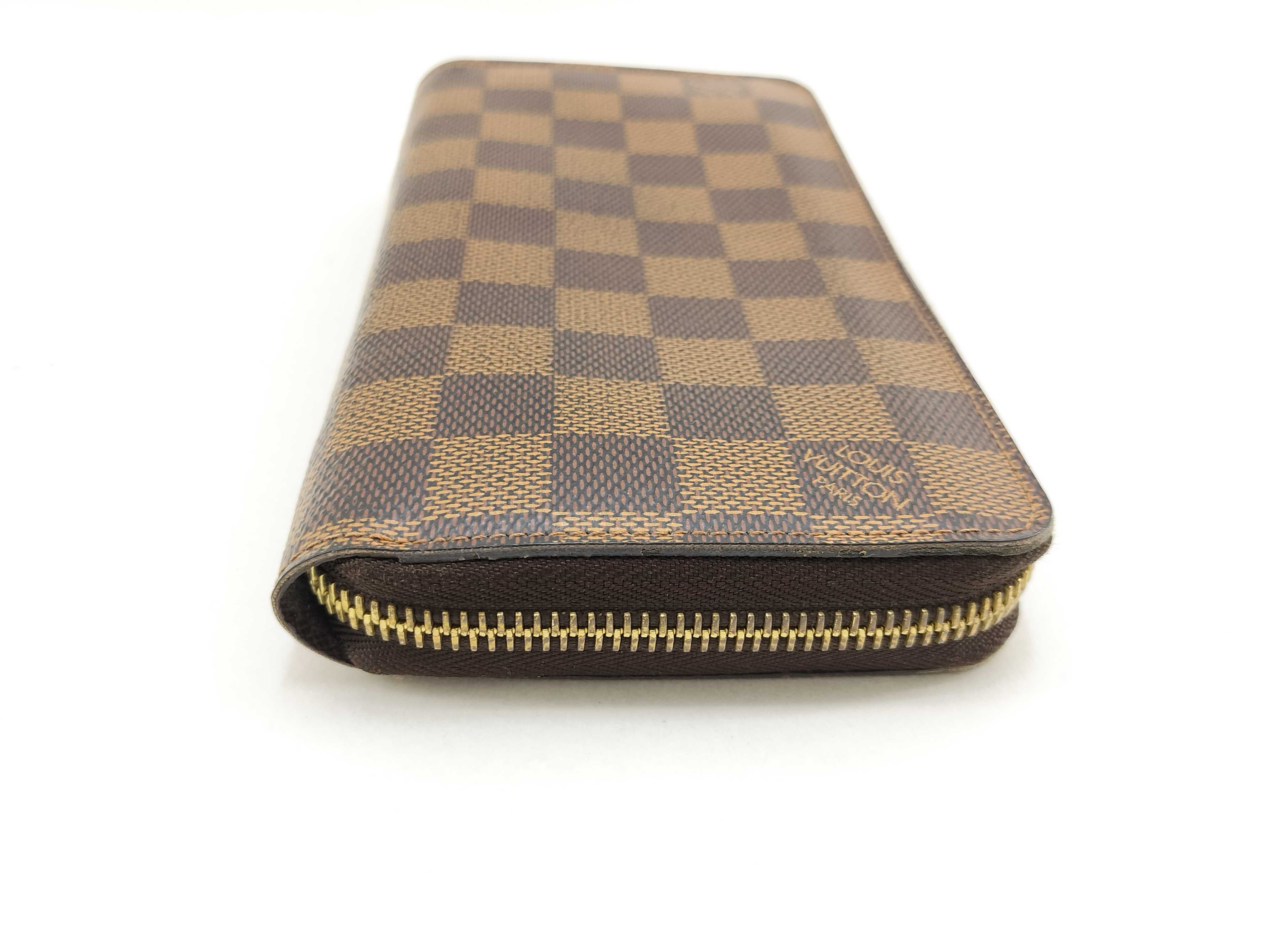 Damier Zippy Wallet N60015 — view 3
