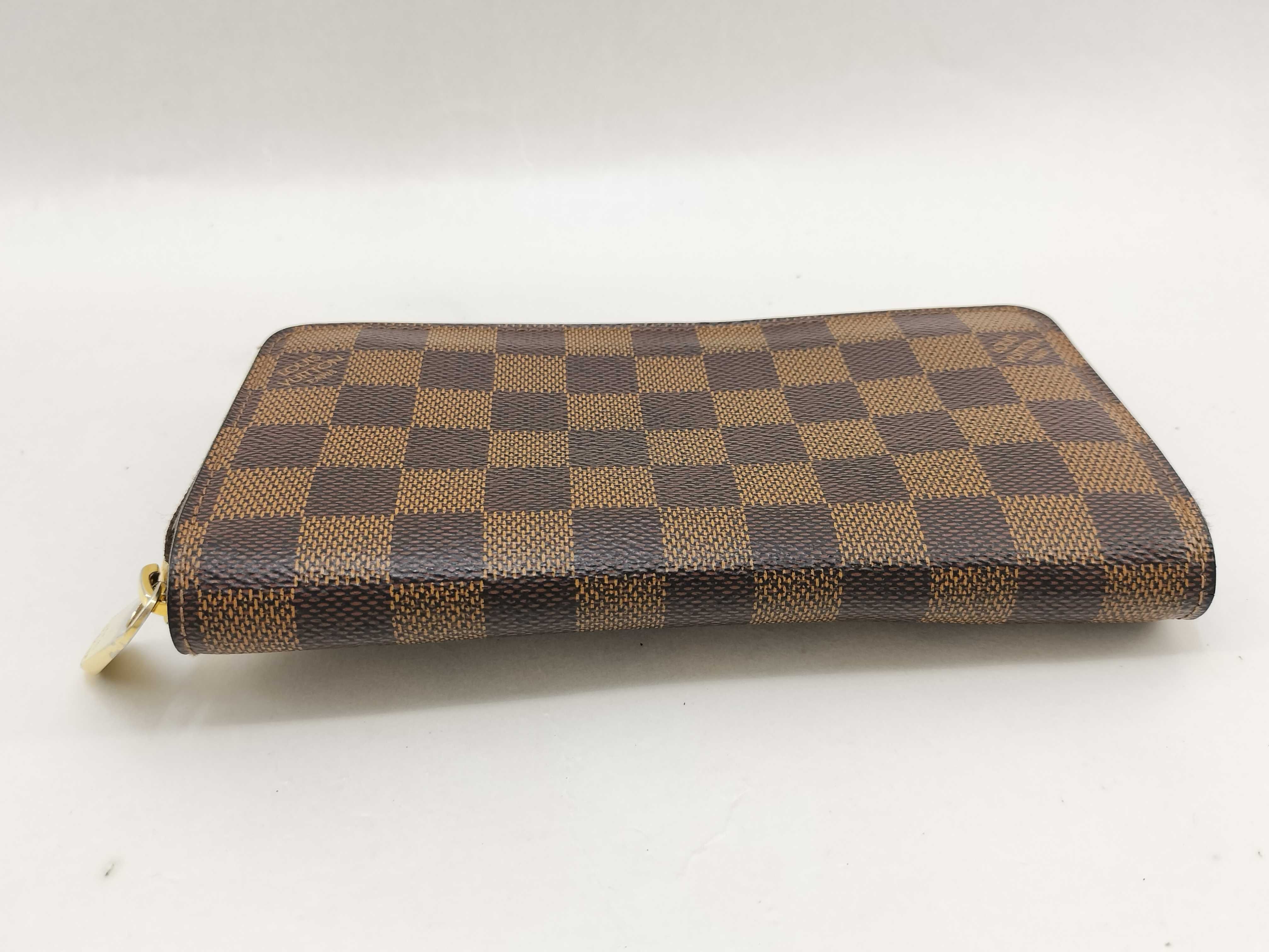 Damier Zippy Wallet N60015 — view 5