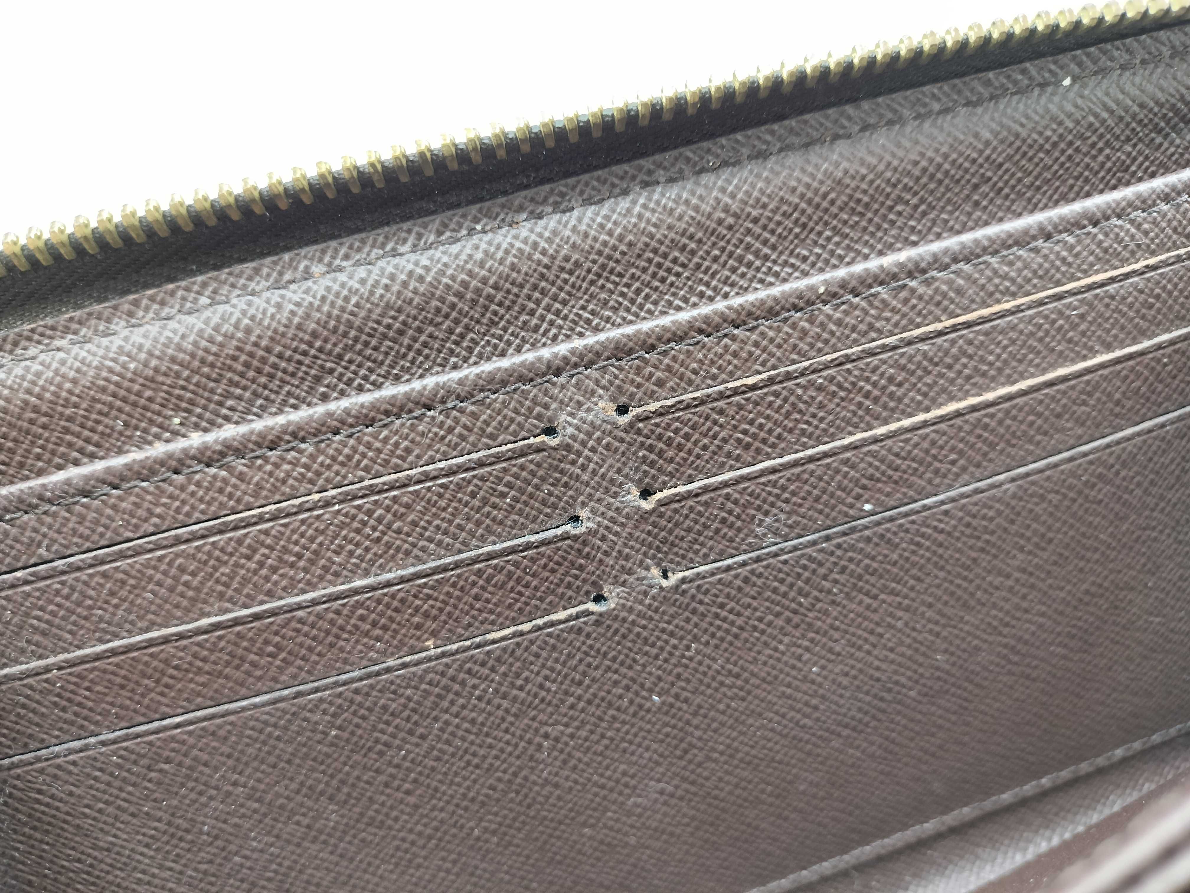 Damier Zippy Wallet N60015 — view 10