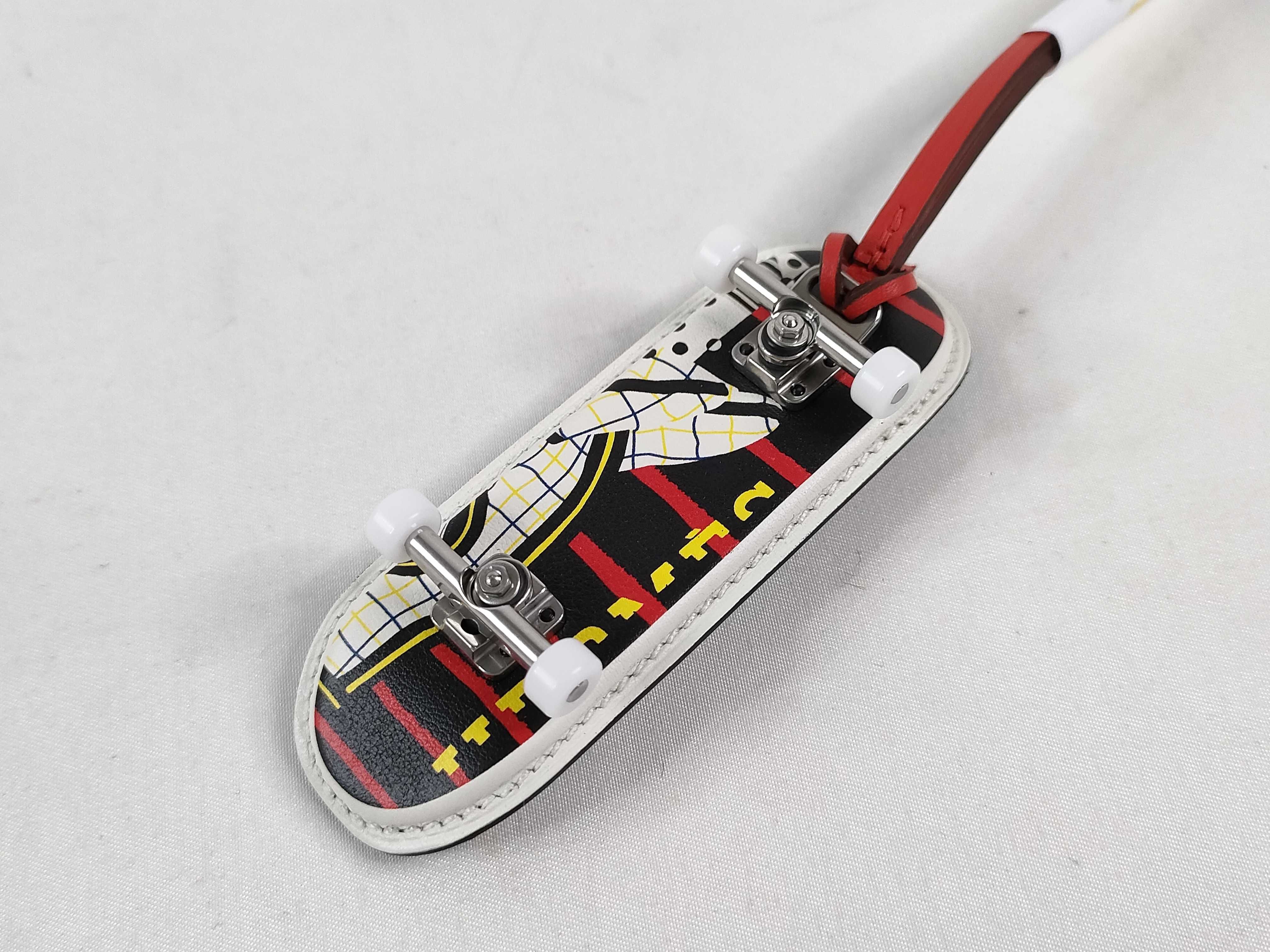 Finger Skateboard Charm, Hermes, Unused, Other Accessories — view 2