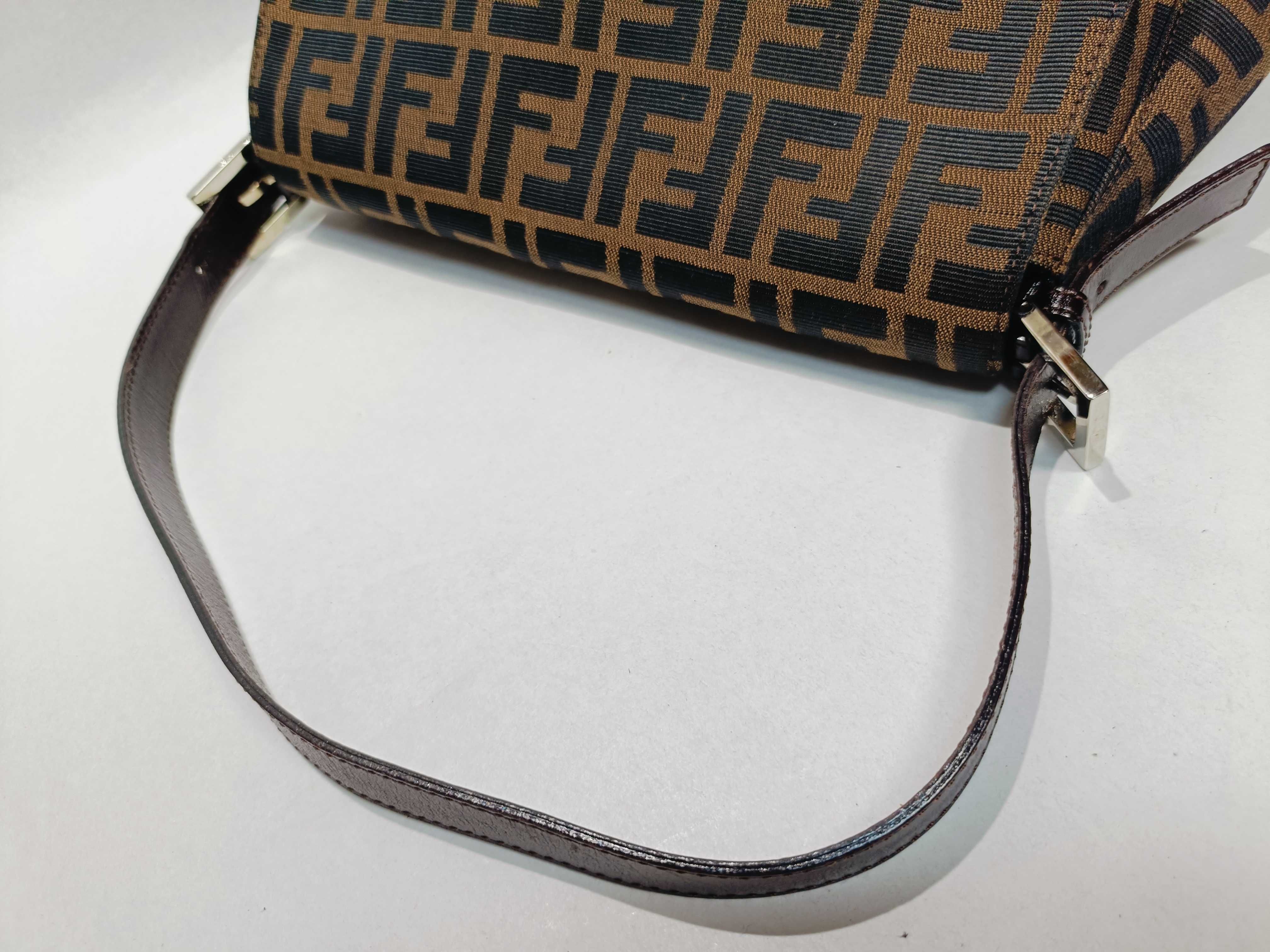 Mamma Bucket One-Shoulder Zucca Handbag — view 3