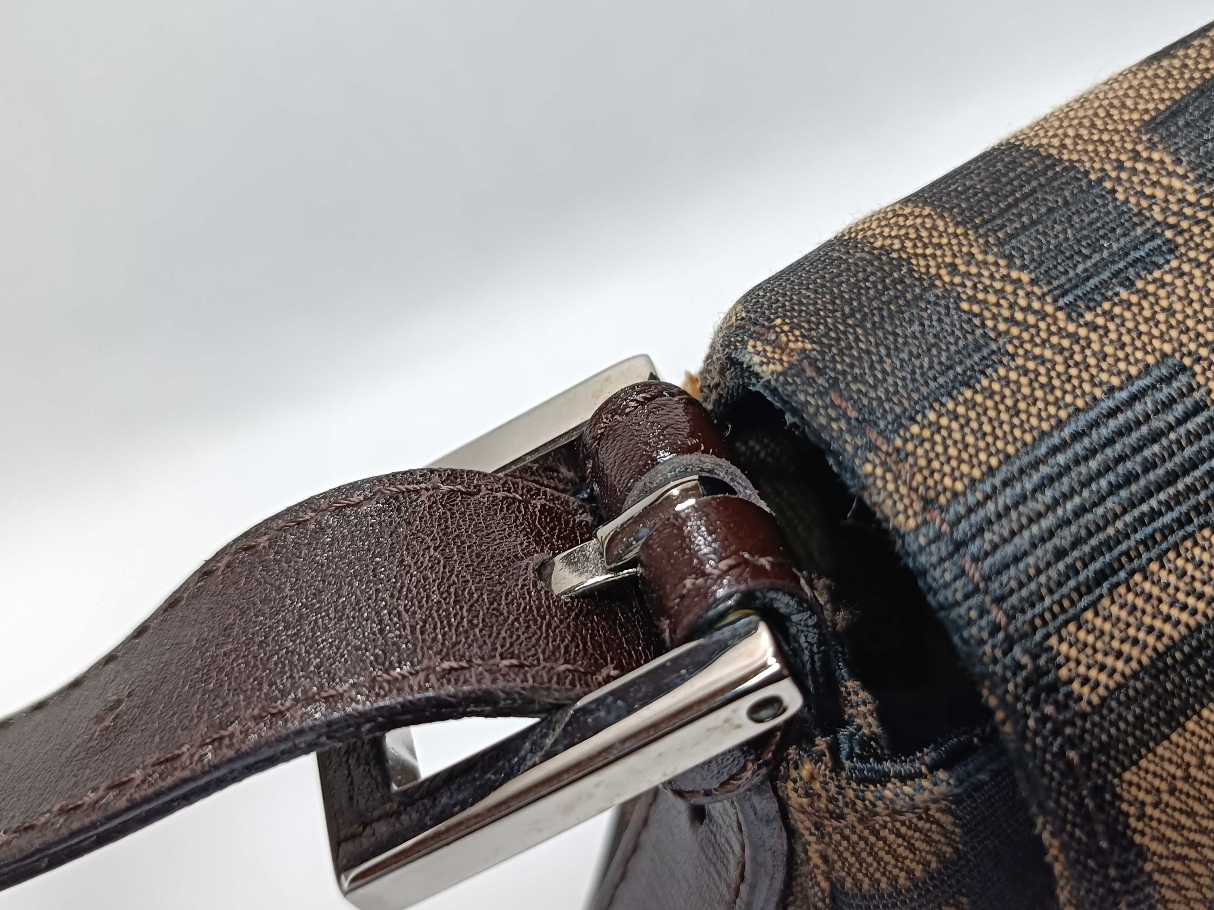 Mamma Bucket One-Shoulder Zucca Handbag — view 5