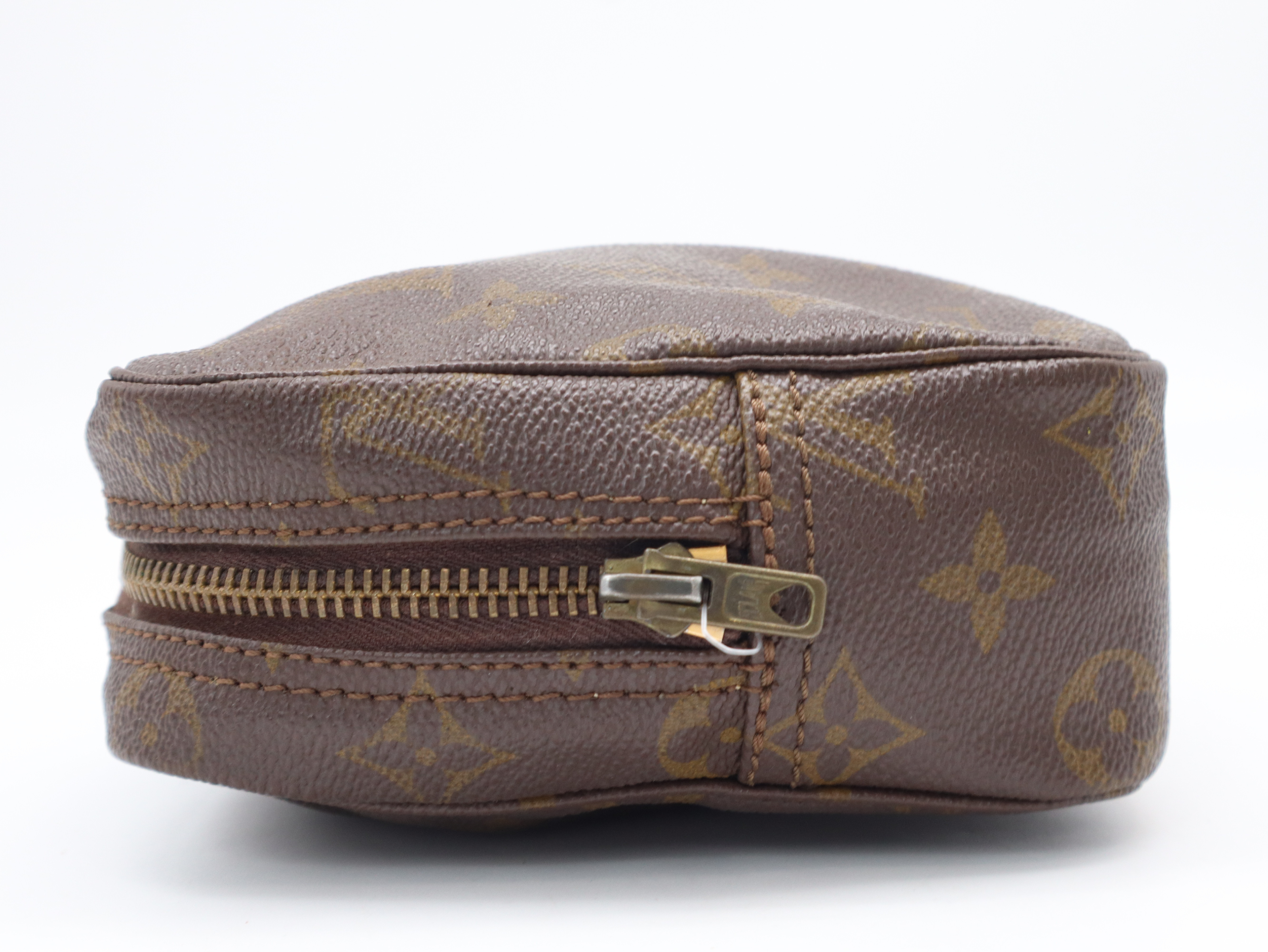 M47524 Monogram Trousse Toilette 23 Second Bag — view 3