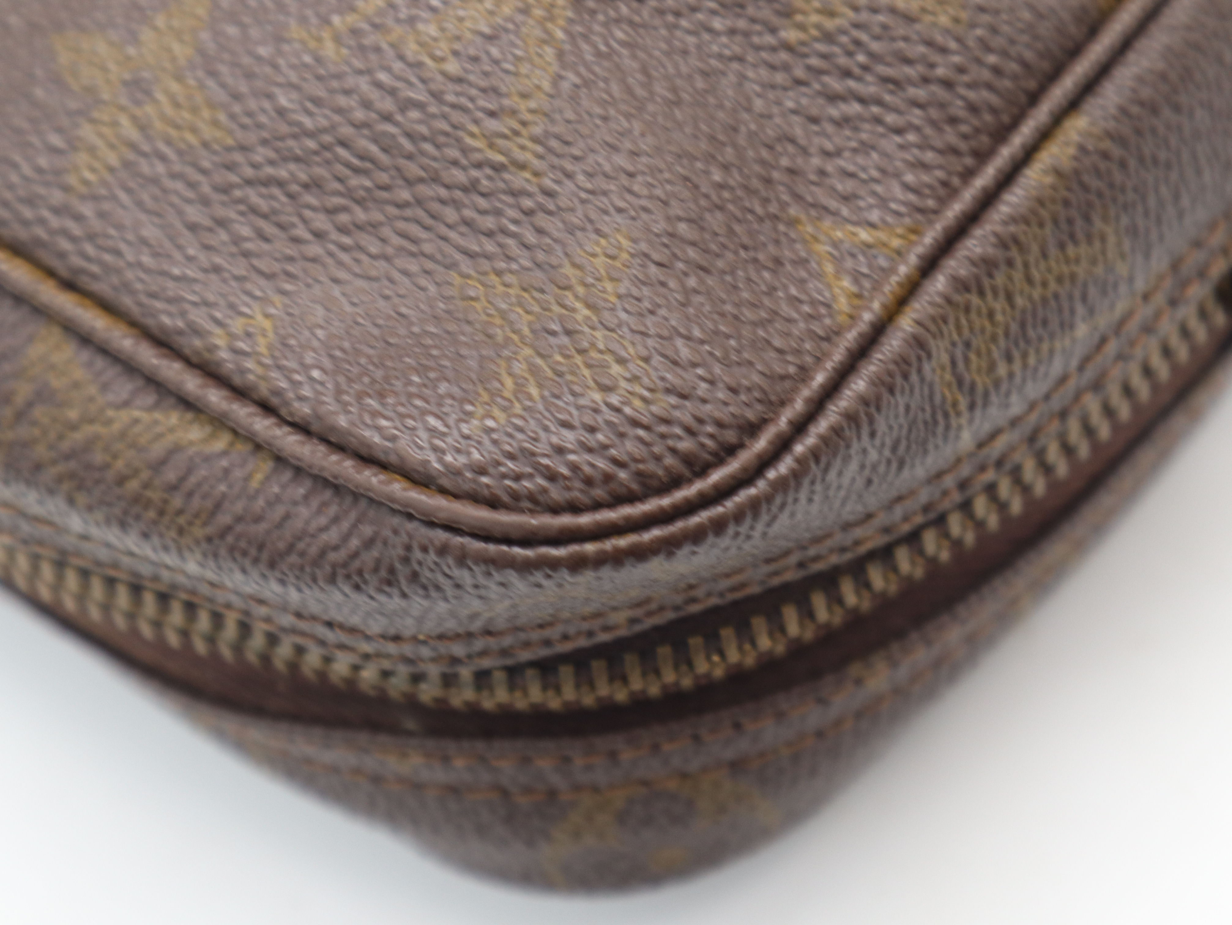 M47524 Monogram Trousse Toilette 23 Second Bag — view 7