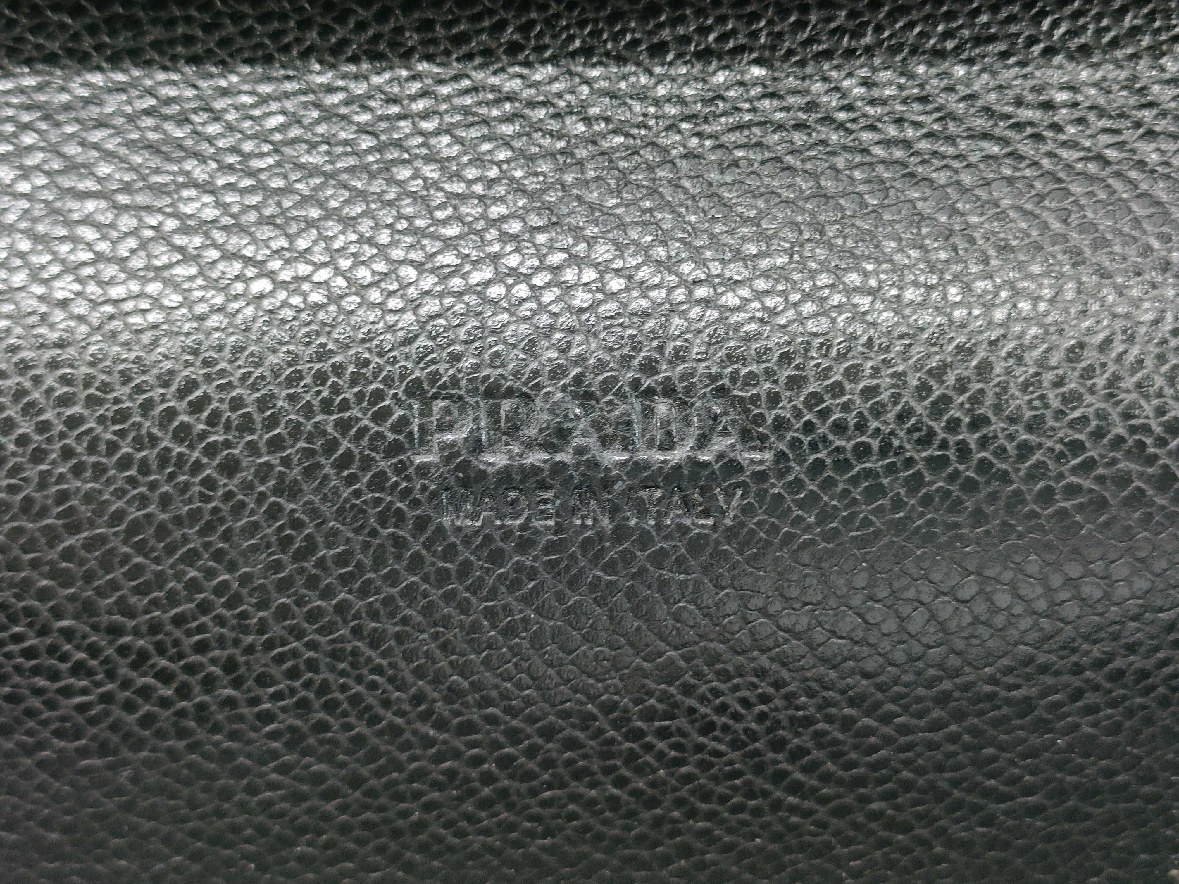 logo plate long wallet leather navy wallet — view 14