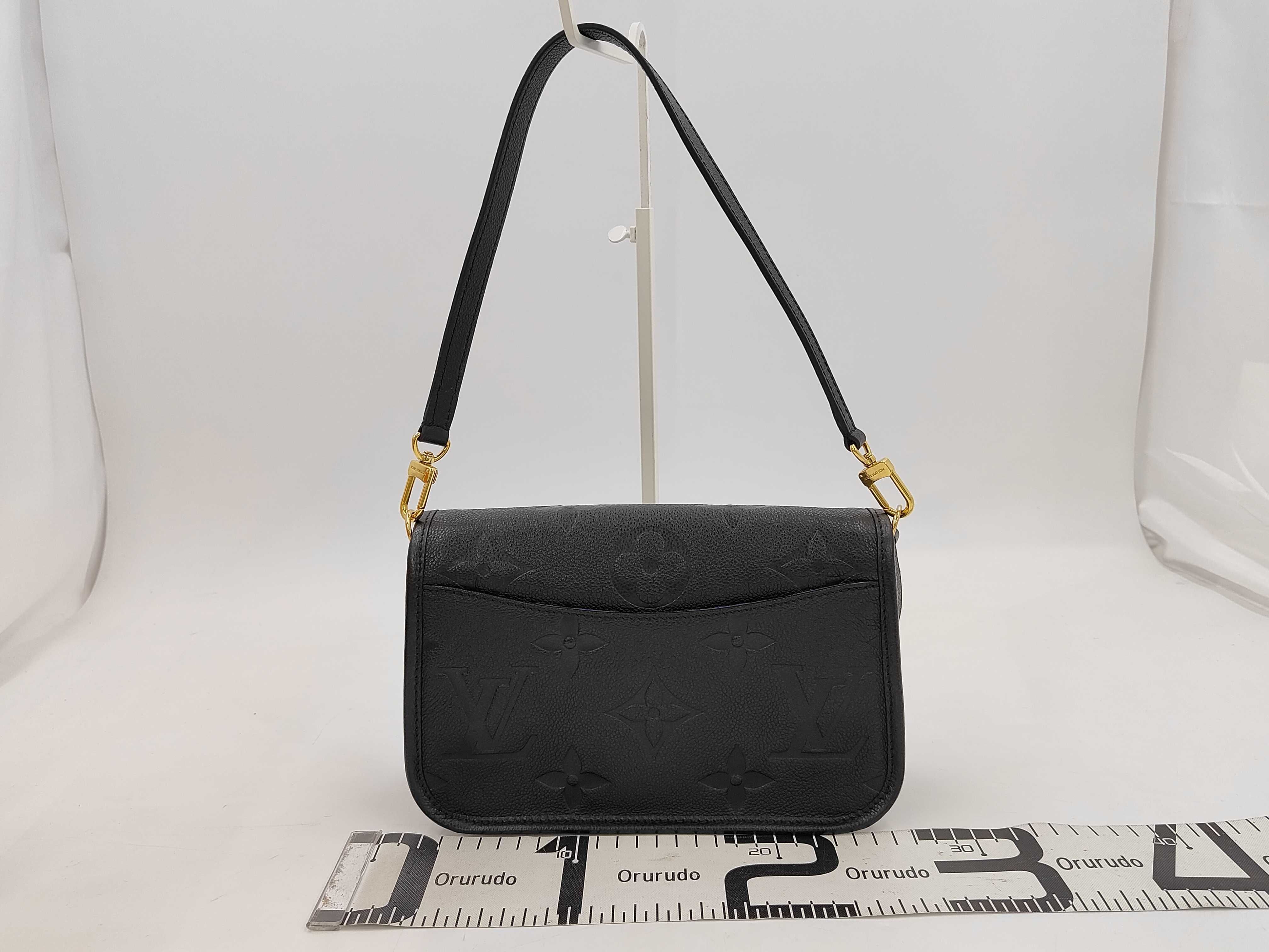 Monogram Empreinte Diane Shoulder Bag (Shoulder strap can be changed) M46386 RFID Shoulder Bag — view 2