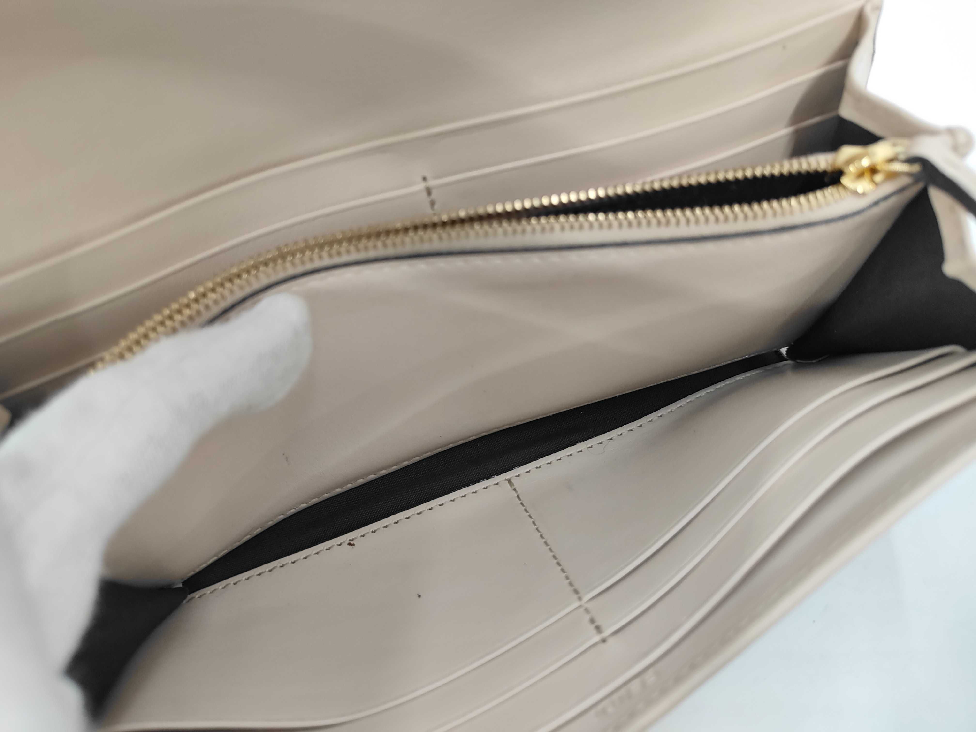 Long Wallet Leather Ivory Wallet — view 9
