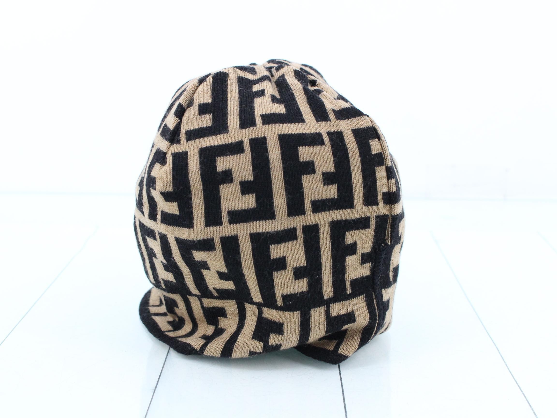 Unused stored items: Zucca (accessories) and hats — view 2