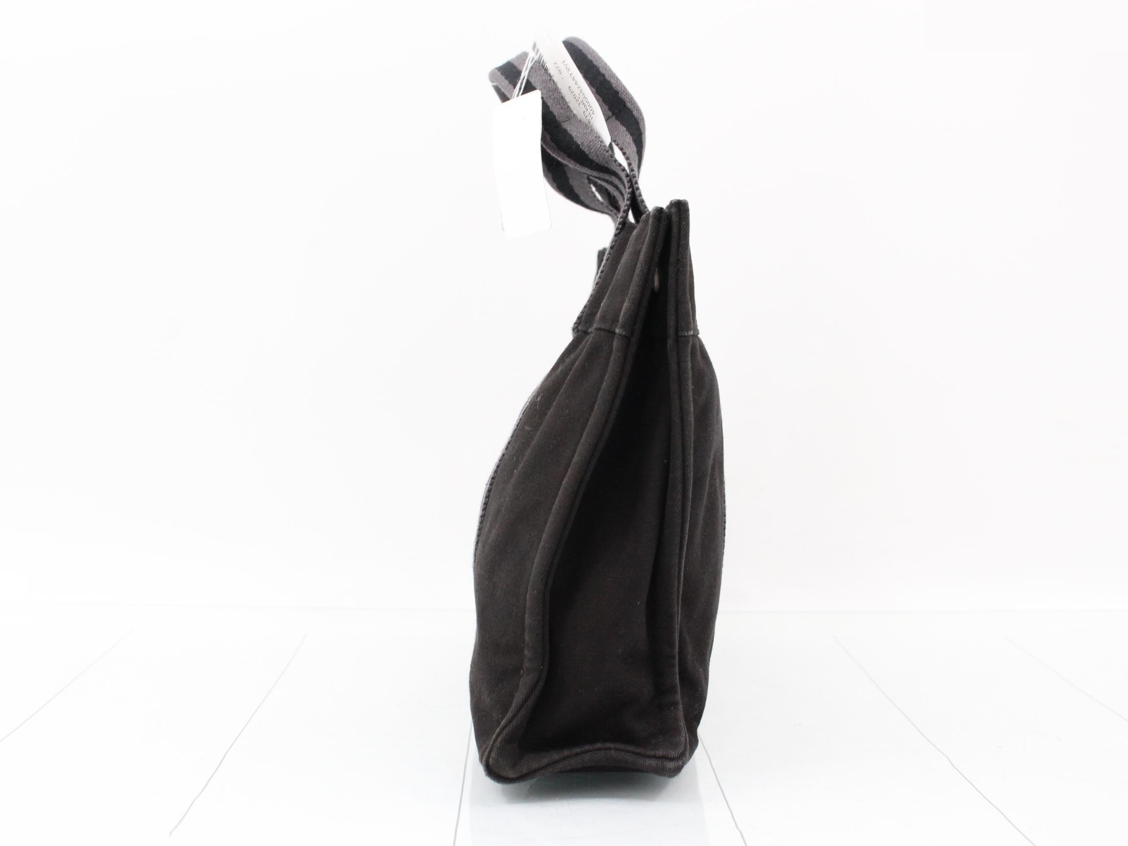 handbag — view 4