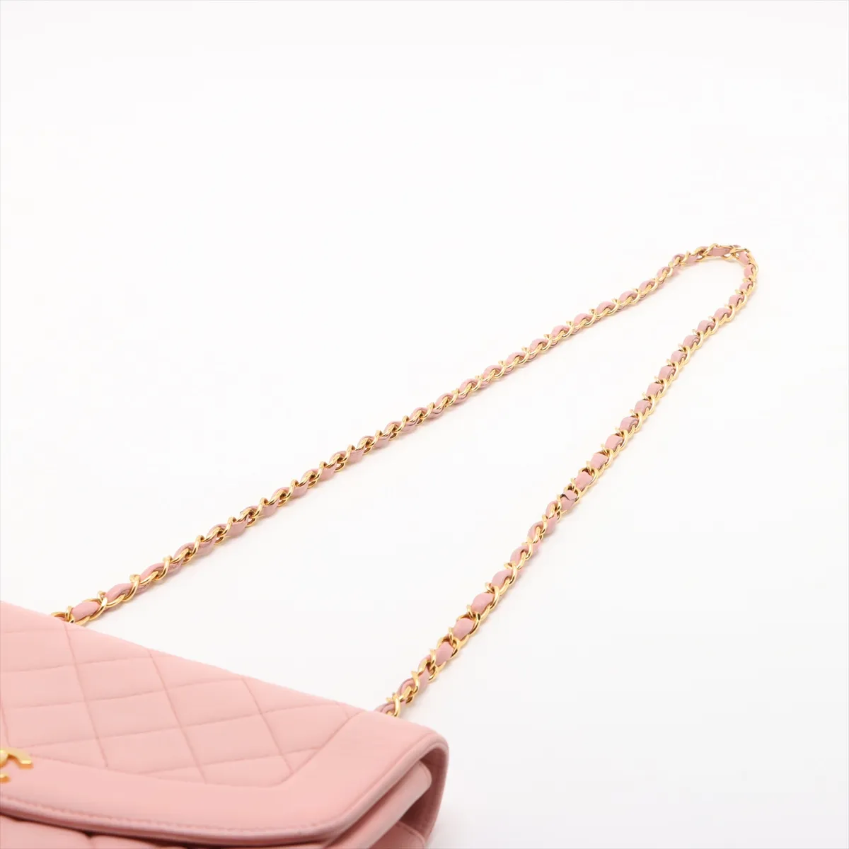 Matelasse Lambskin Single Flap Single Chain Bag Diana Flap Pink Gold Hardware 4780344 4th Series — view 5