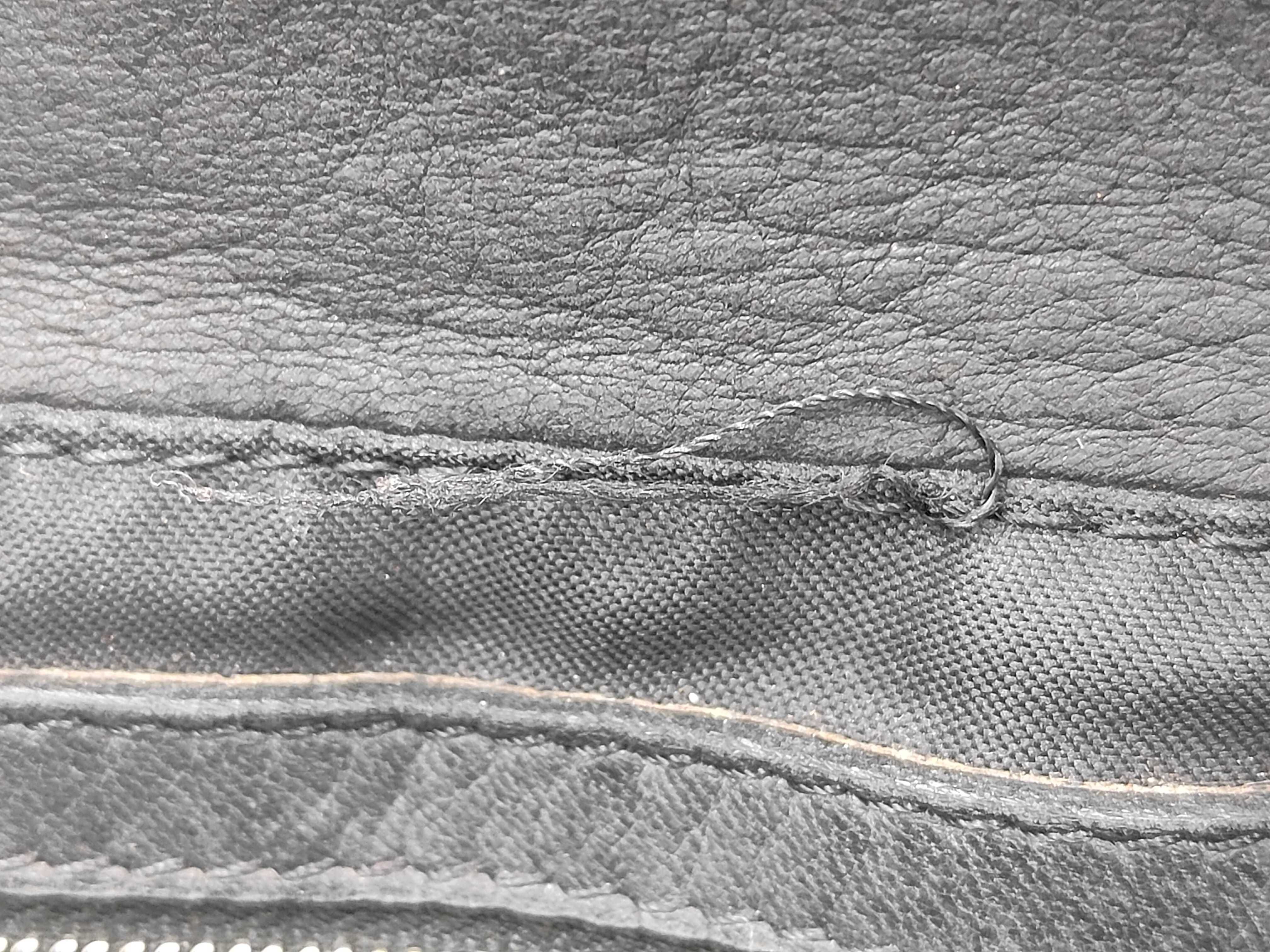 Mamma Leather Black Shoulder Bag — view 13