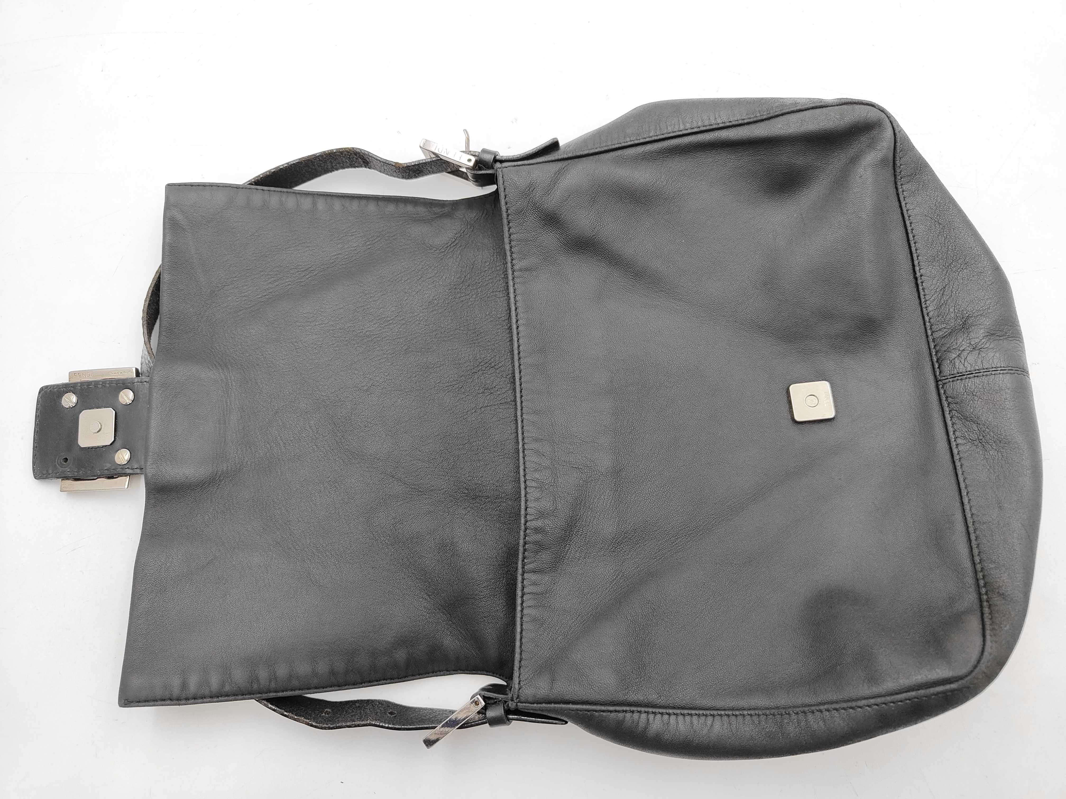 Mamma Leather Black Shoulder Bag — view 8