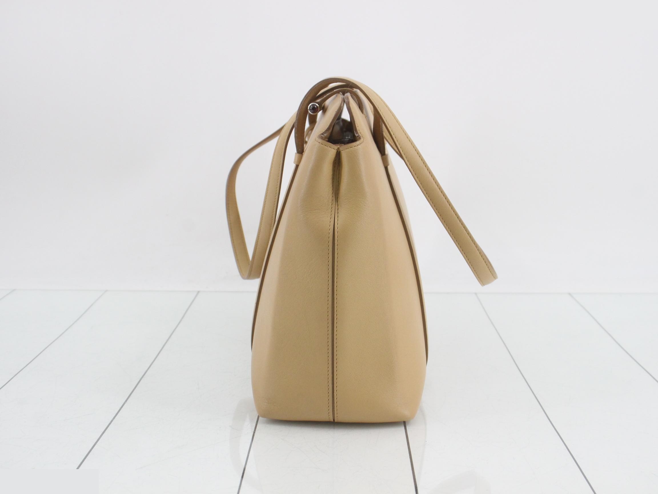 Cabochon Tote Bag — view 3