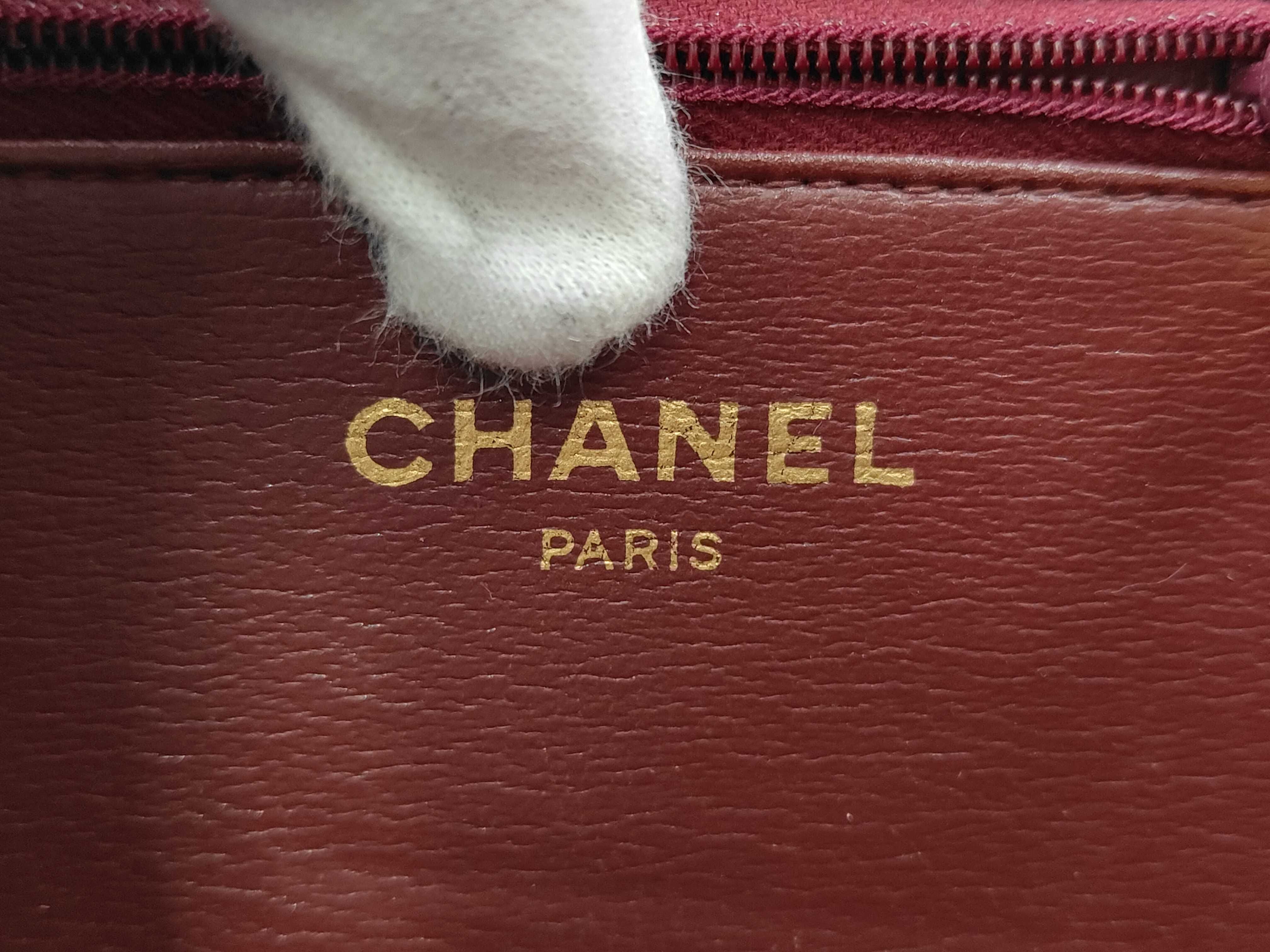 (Chanel) Series 4 Lambskin Matelassé Chain Shoulder Bag — view 9