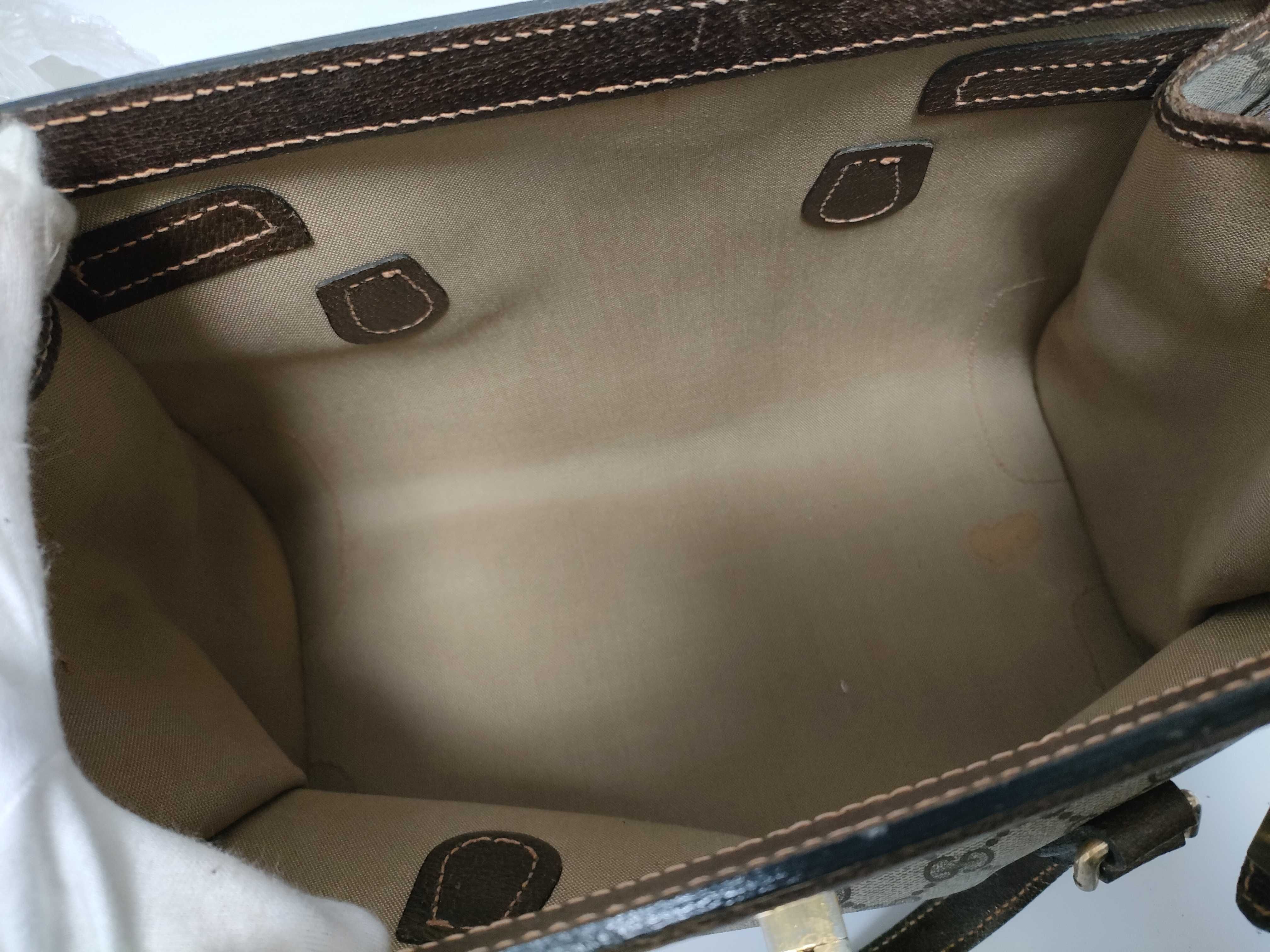 GG Supreme Tote Bag — view 10