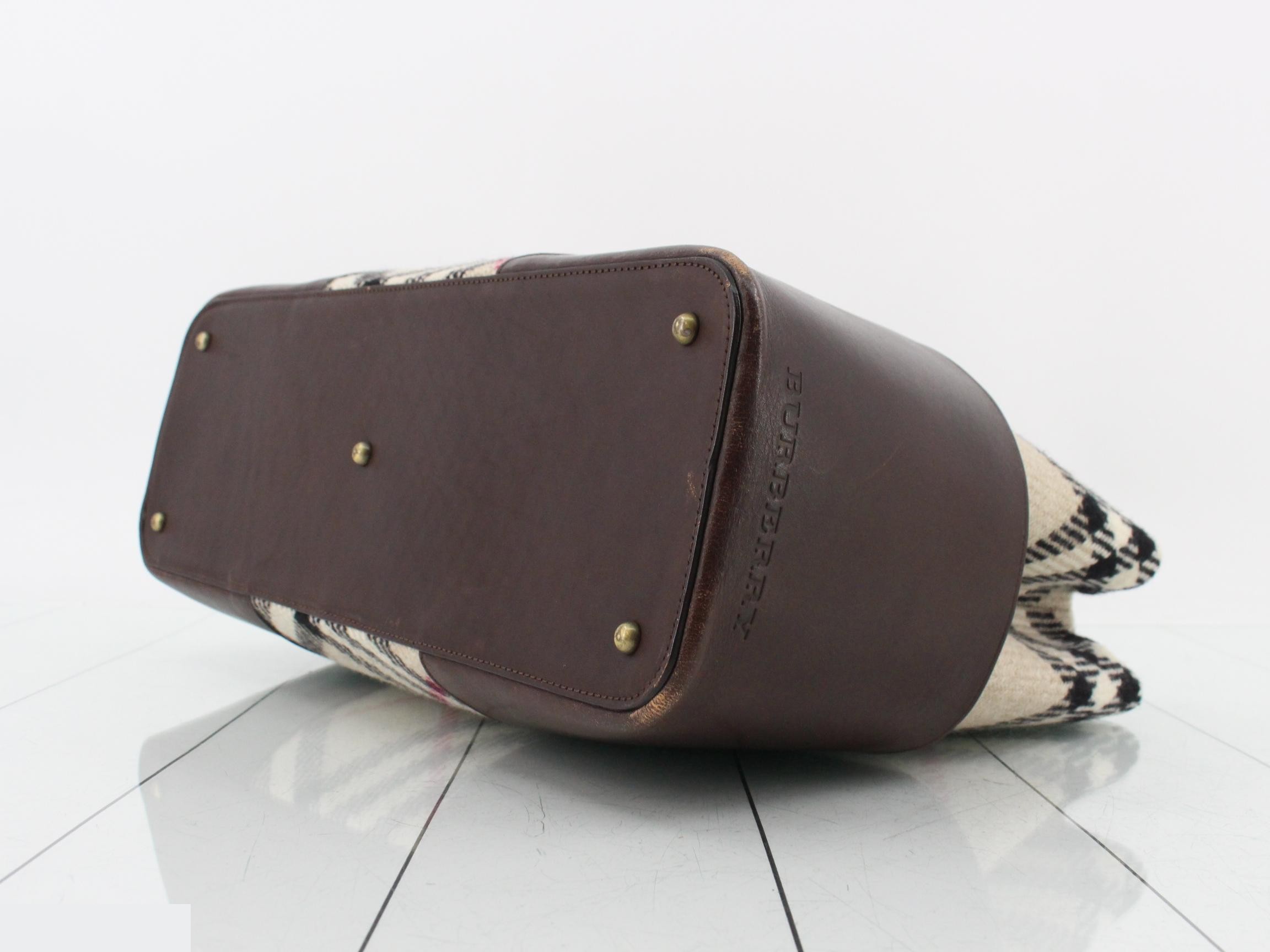Nova Check Bag — view 6
