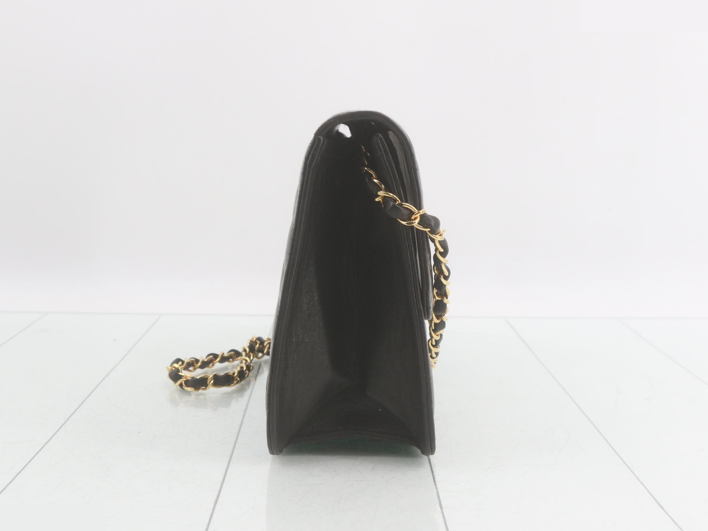 Gold chain flap shoulder bag — view 4