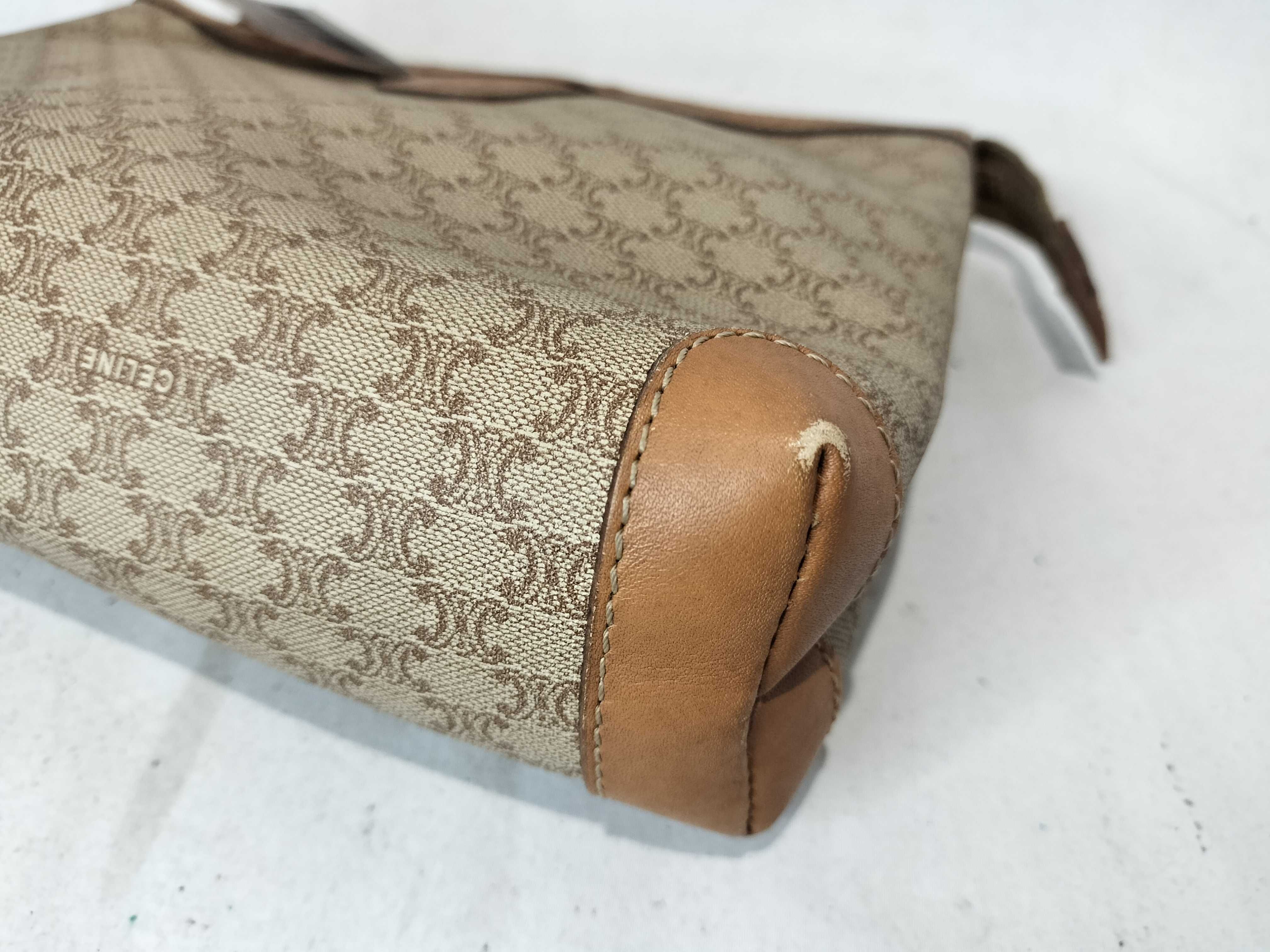pouch — view 4
