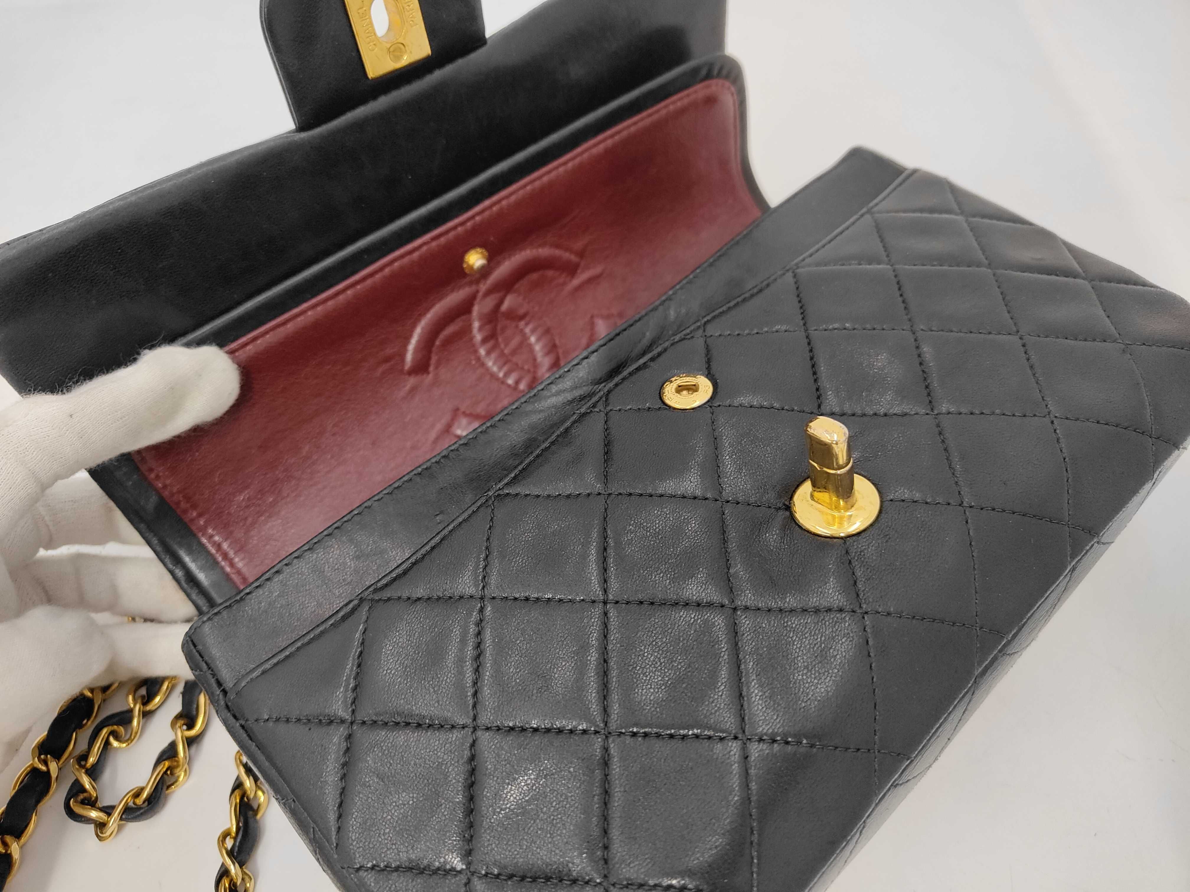 Matelassé 25 Double Flap Double Chain Lambskin Shoulder Bag with Guarantee Card 4169566 Shoulder Bag — view 7