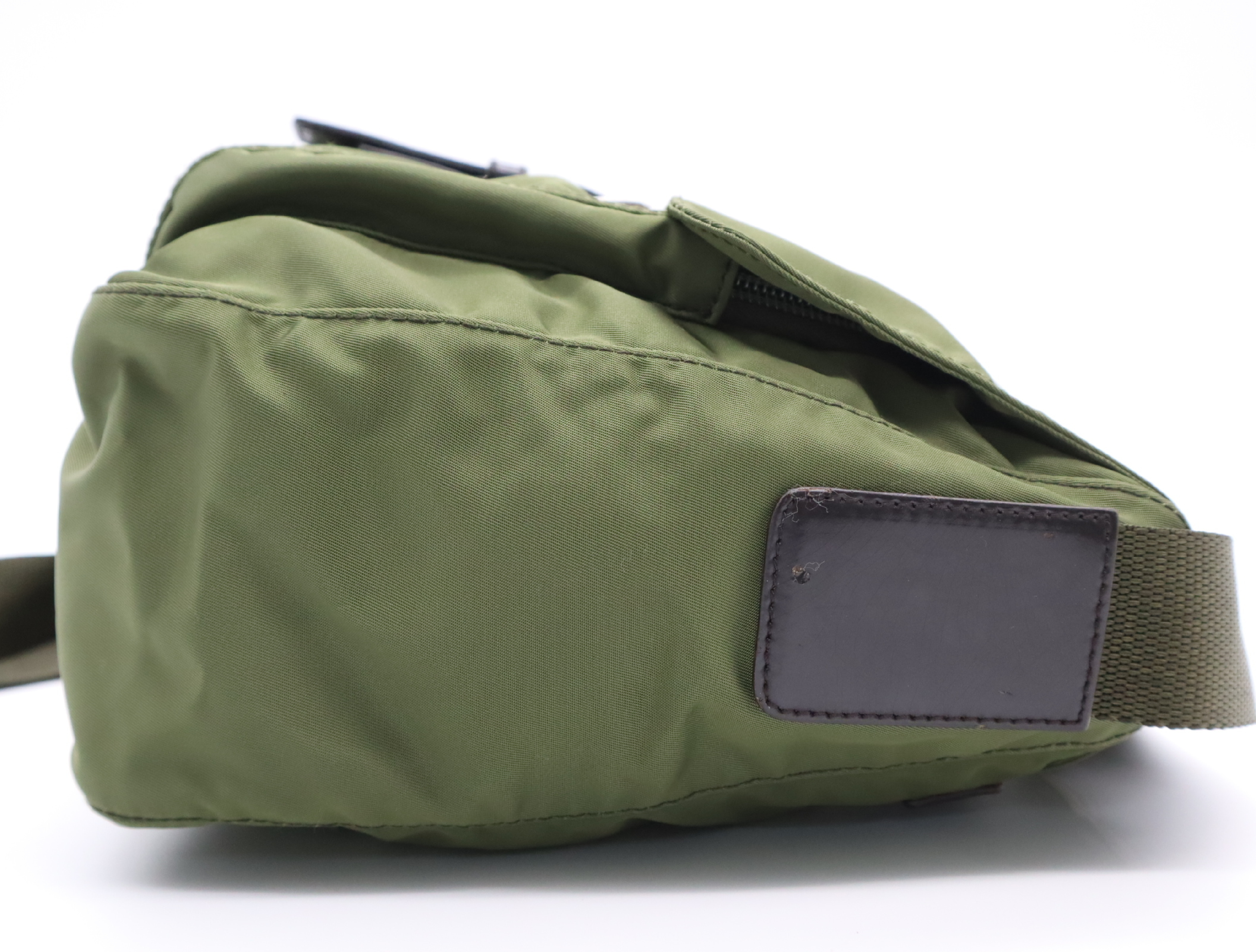 BT8994 Triangle Logo Khaki Shoulder Bag with Guarantee Card and Dust Bag — view 5