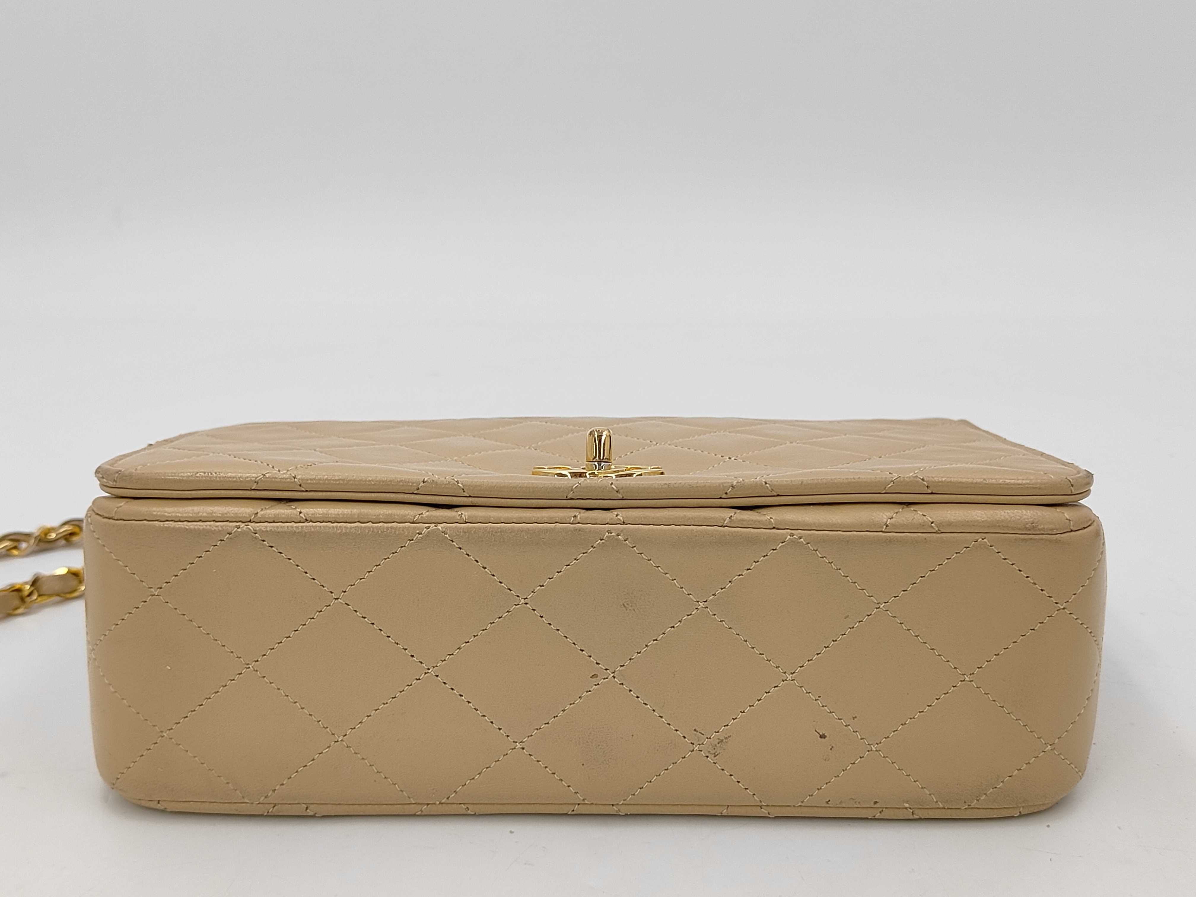 Single Chain Shoulder Bag, Beige, 22cm, Serial Number 03 Series — view 4