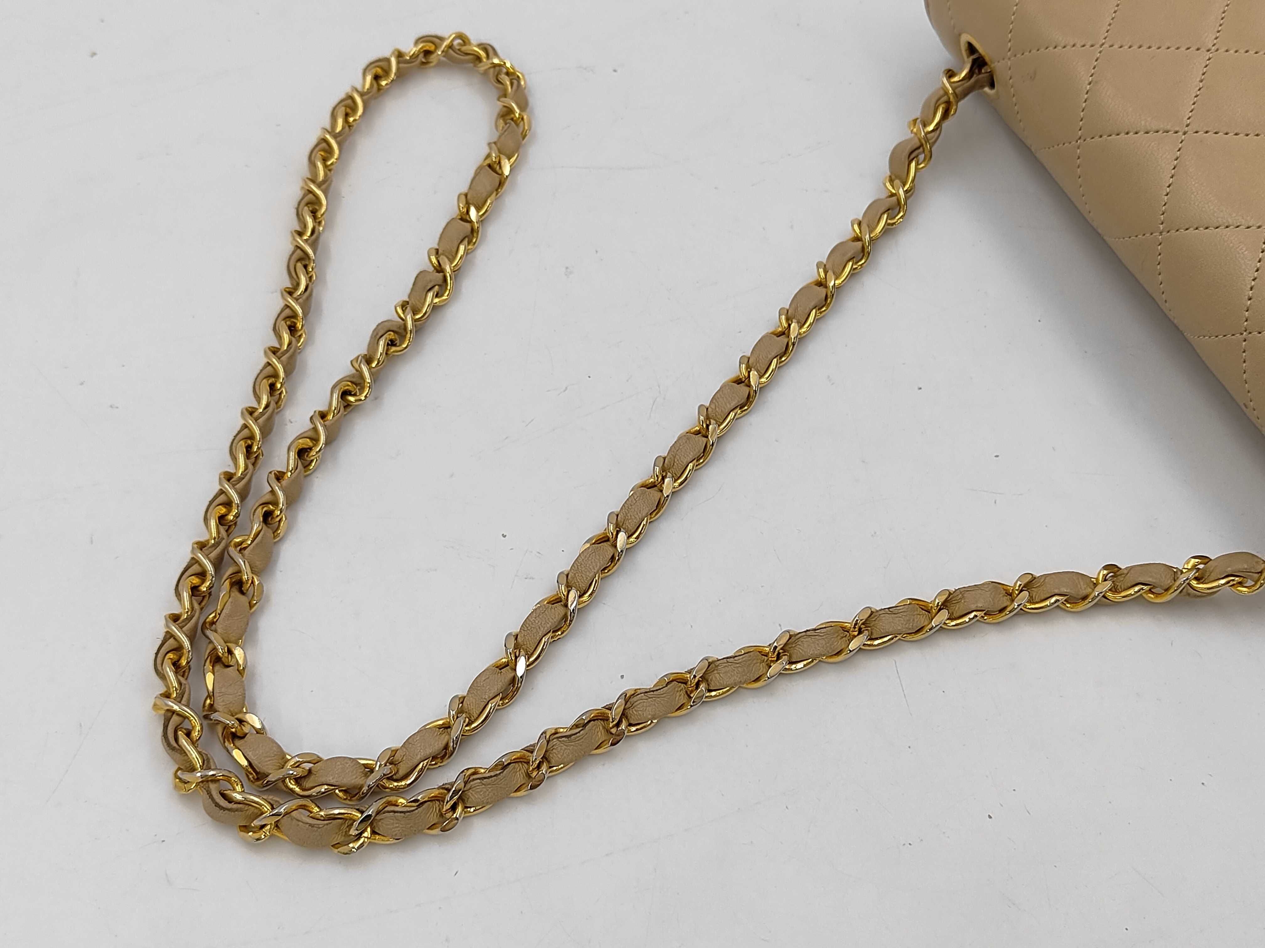 Single Chain Shoulder Bag, Beige, 22cm, Serial Number 03 Series — view 5