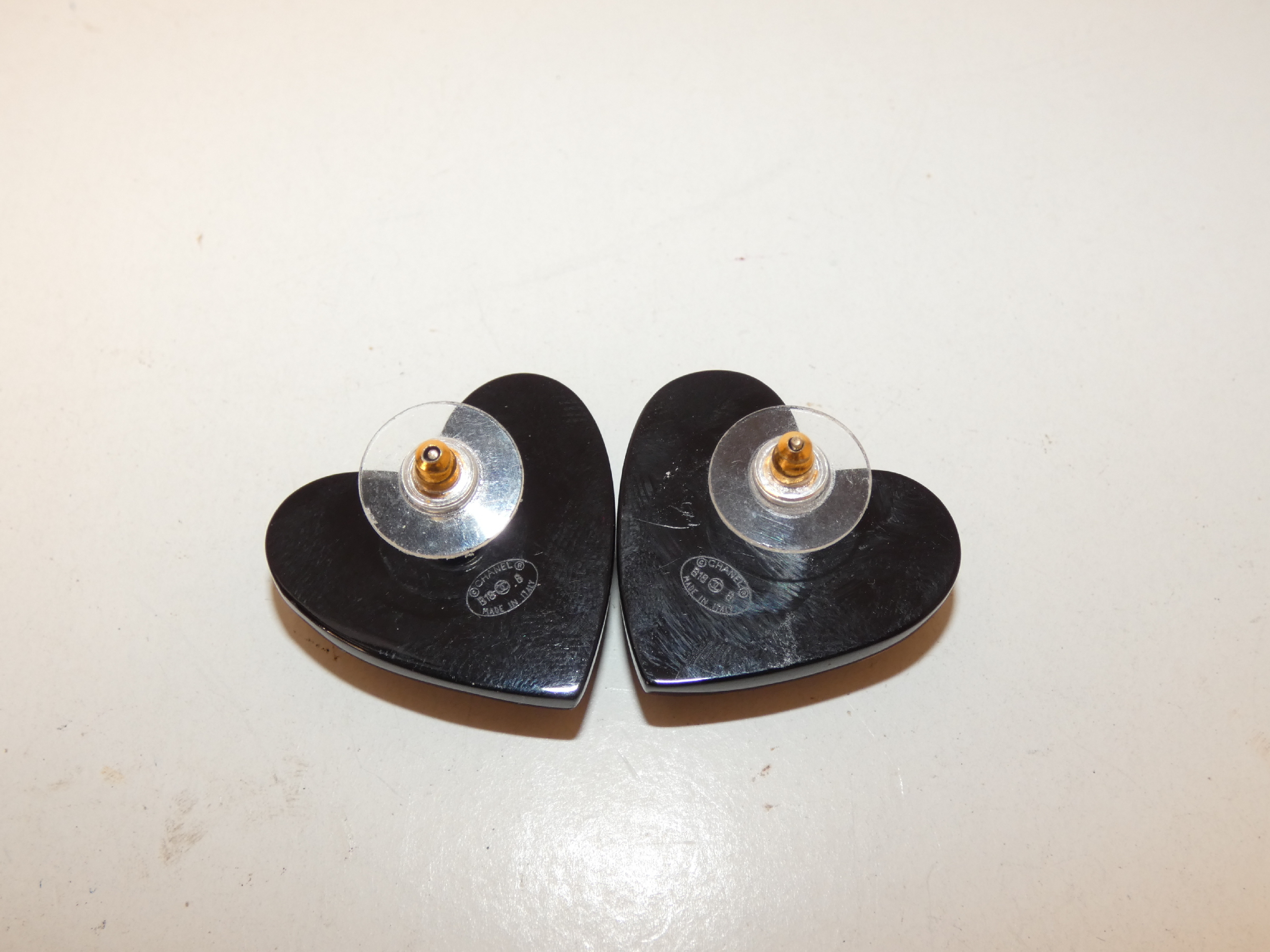 Coco Heart Black Earrings — view 4
