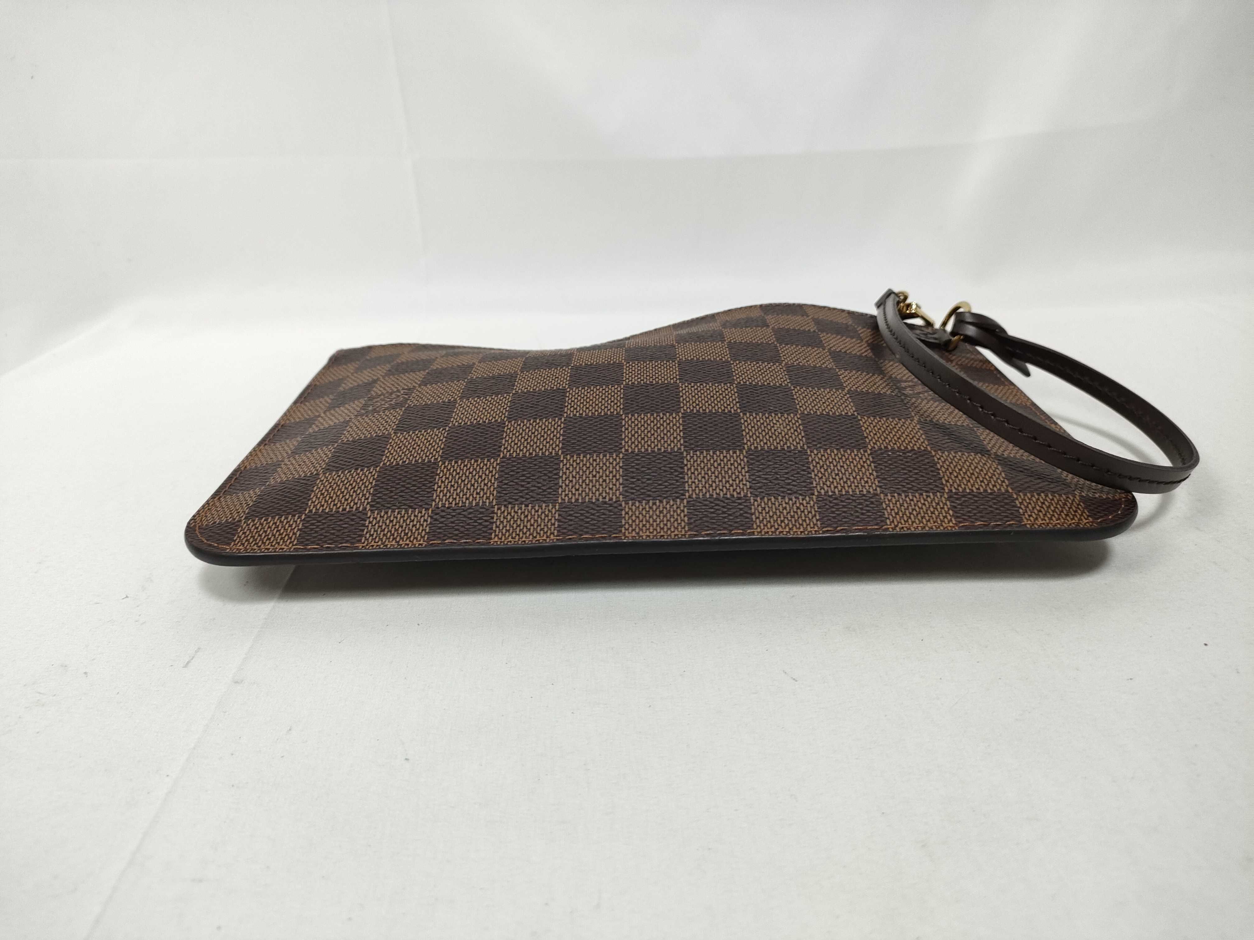 Damier Vuitton Handbag Pouch — view 3