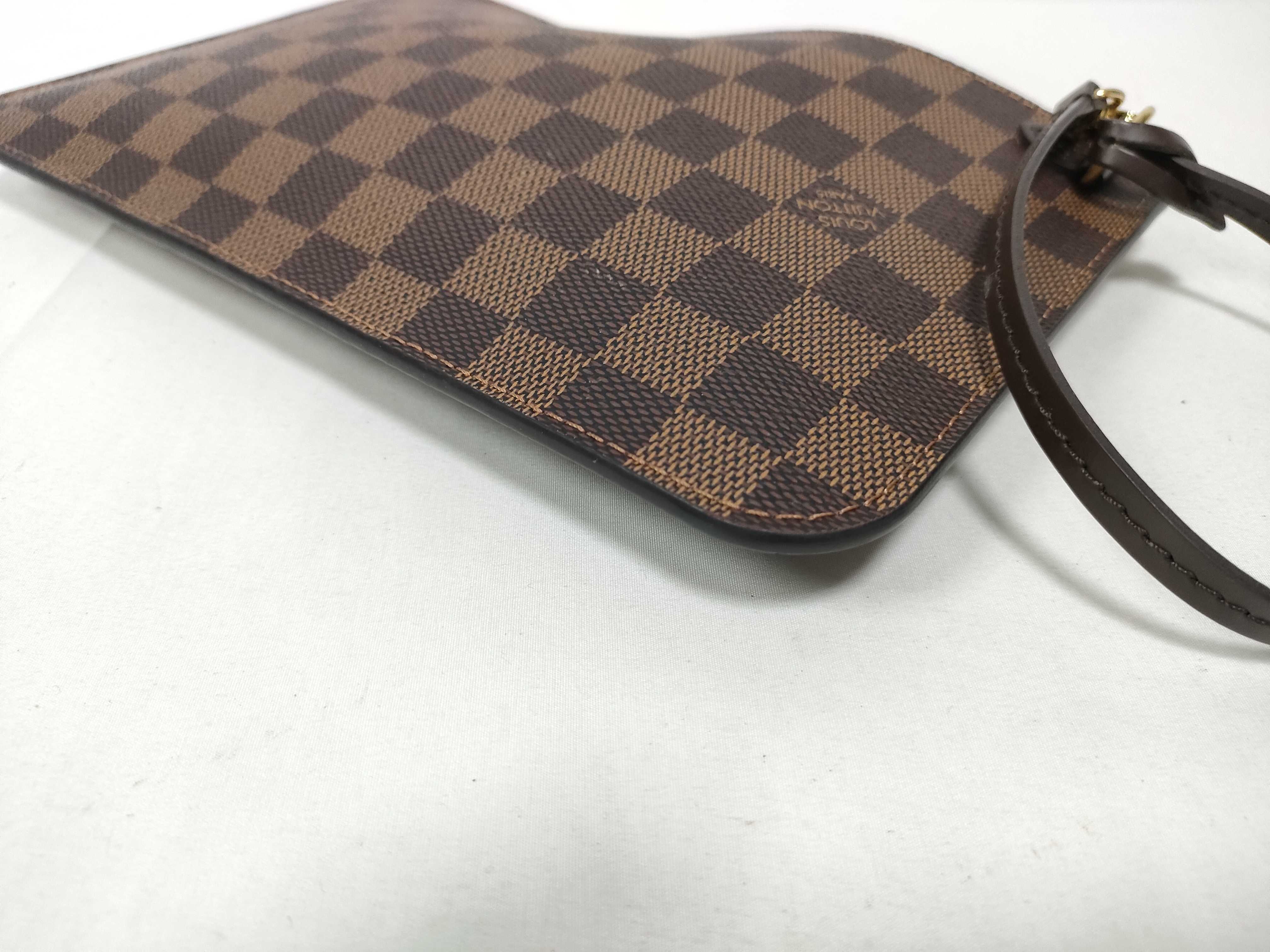 Damier Vuitton Handbag Pouch — view 5