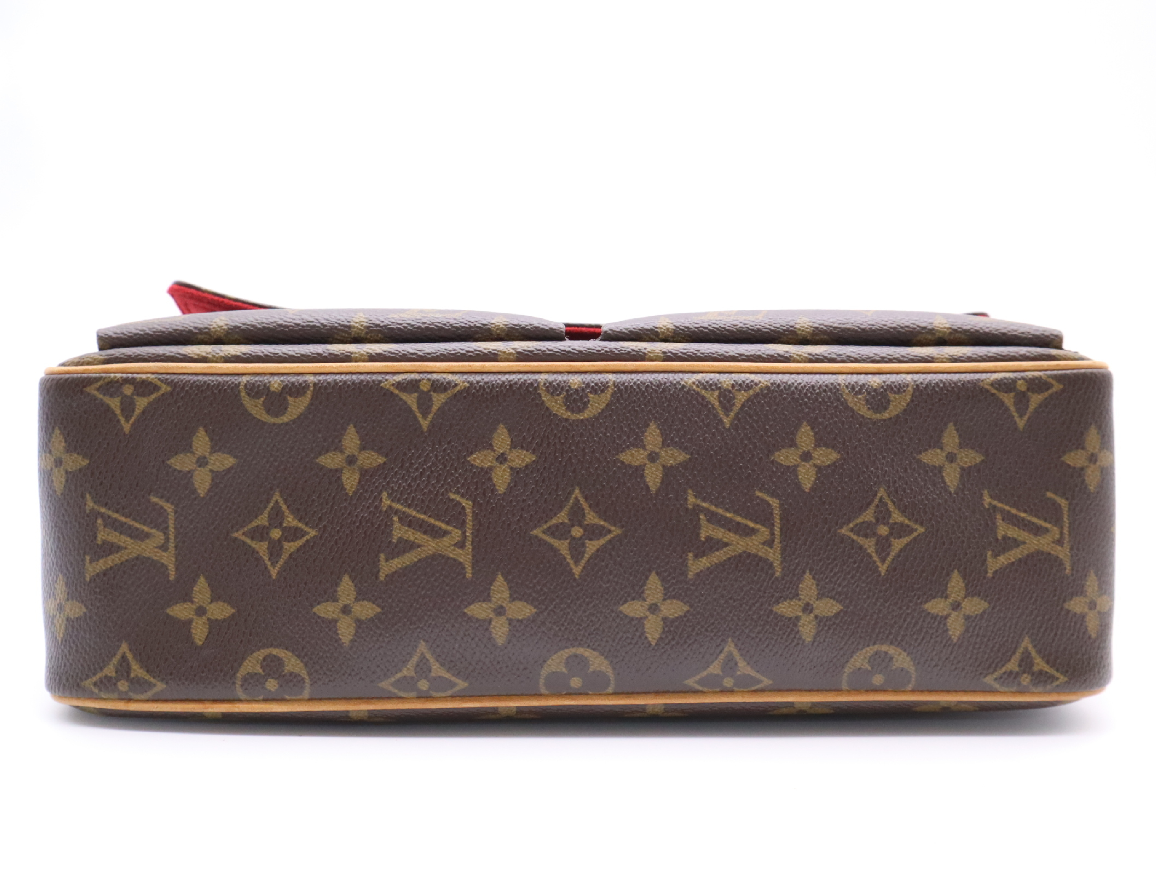 M51164 Monogram Viva Cite MM Shoulder Bag — view 4
