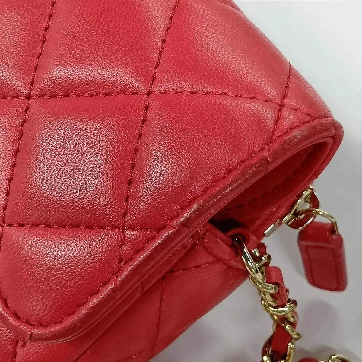 Matelassé Lambskin Chain Wallet, Pink, Gold Hardware, U735TPBA, ​​Random Serial Number — view 13