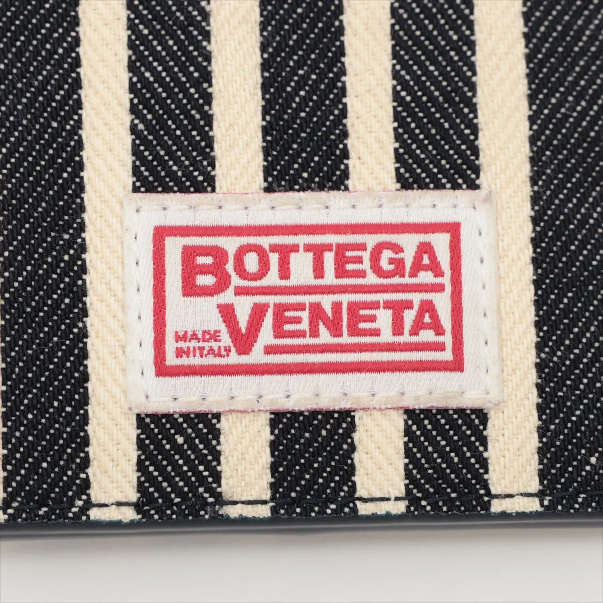 Maxi Intrecciato Canvas x Leather Card Case, Black x Beige — view 4