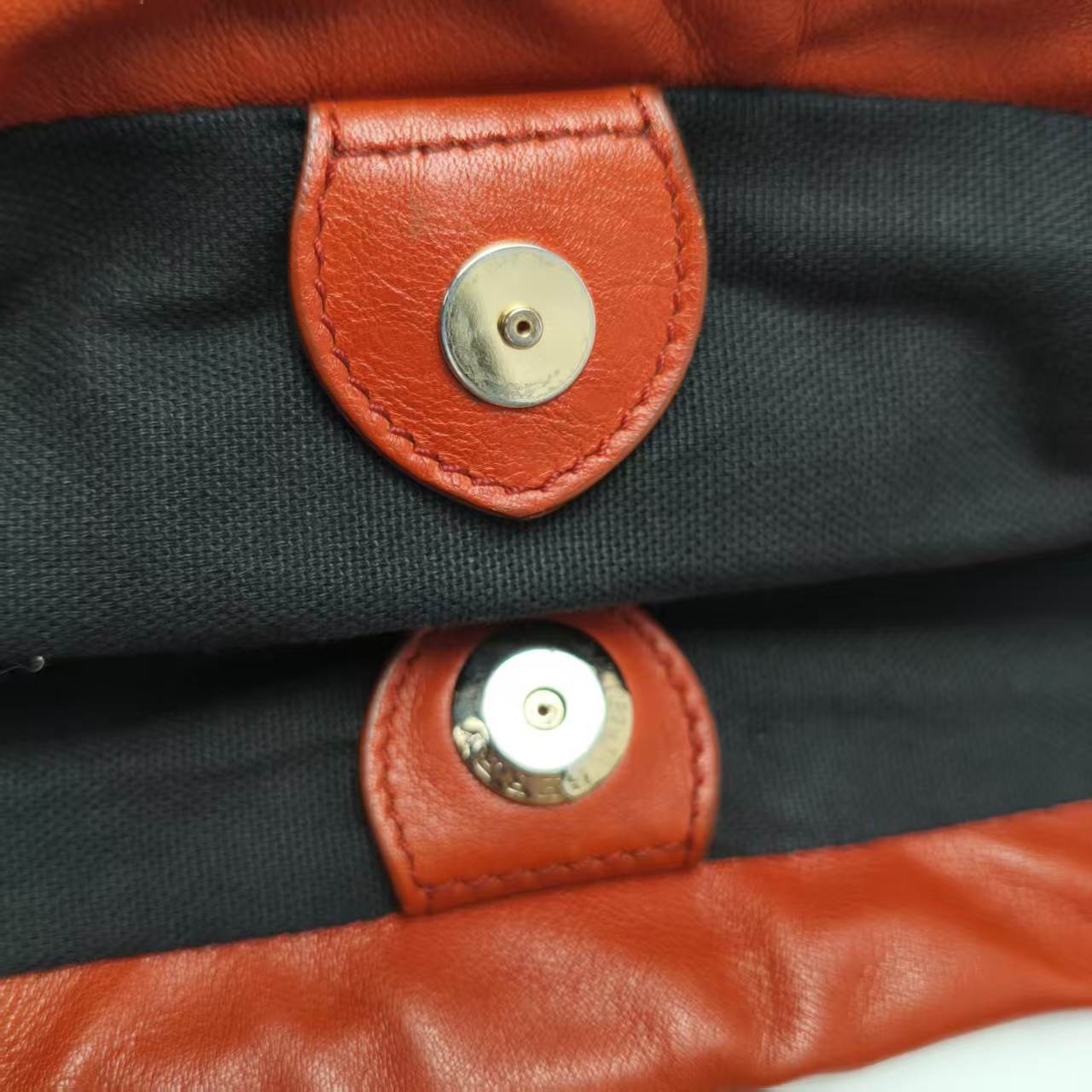 【*Shipped from: China*】BURBERRY Leather Handbag — view 14
