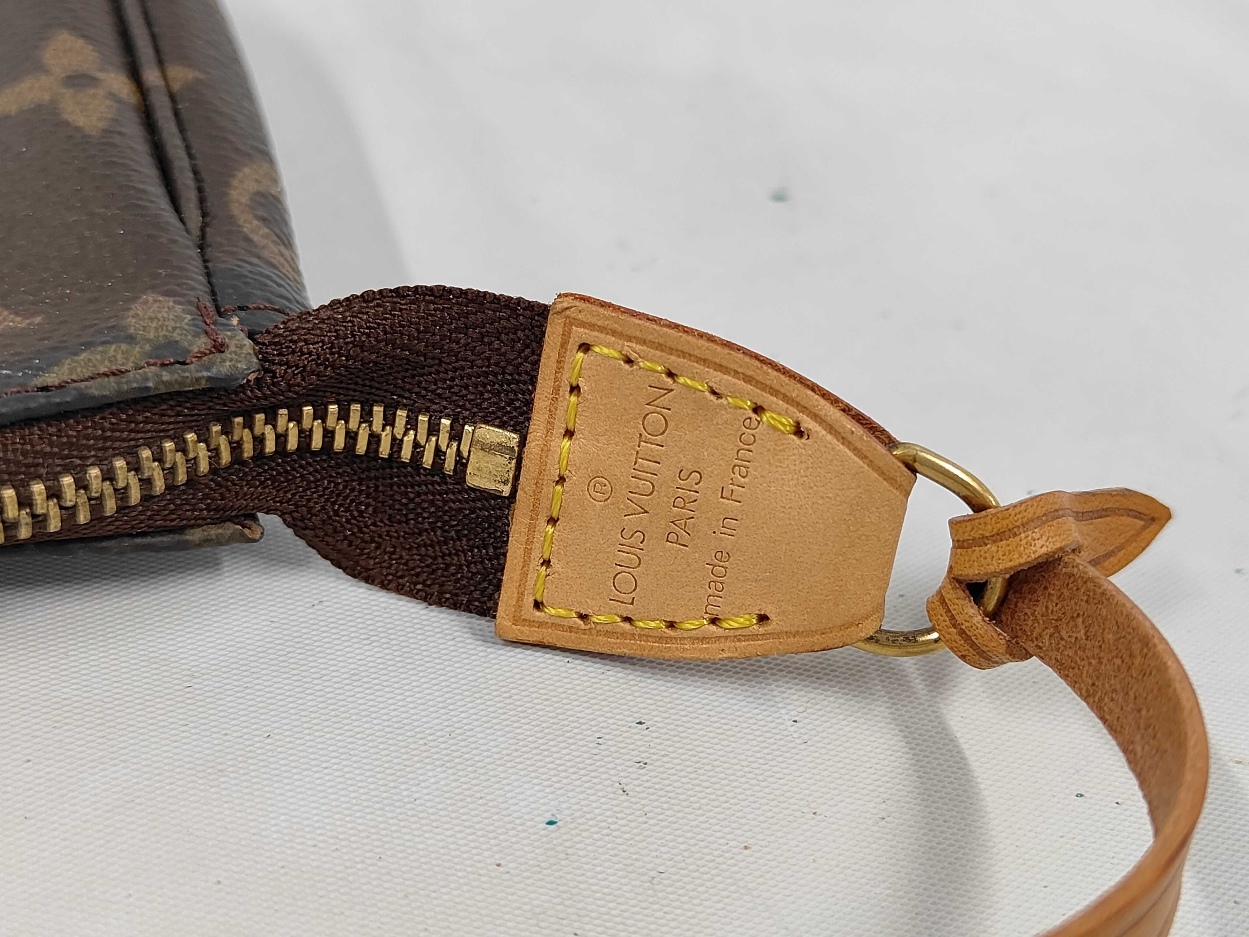 Monogram Accessoires VI0011 Handbag — view 6