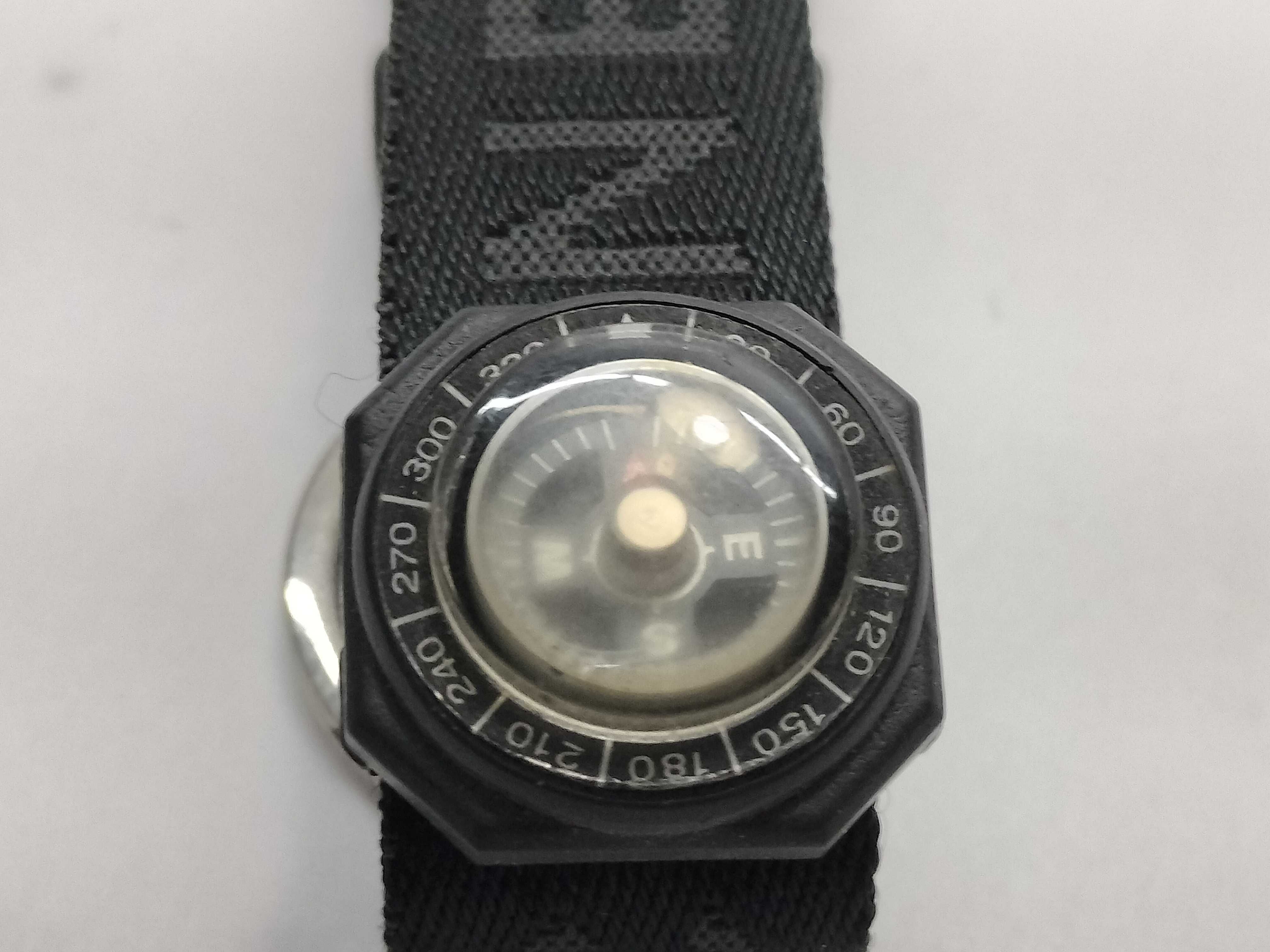 Compass Keyring and other accessories — view 6