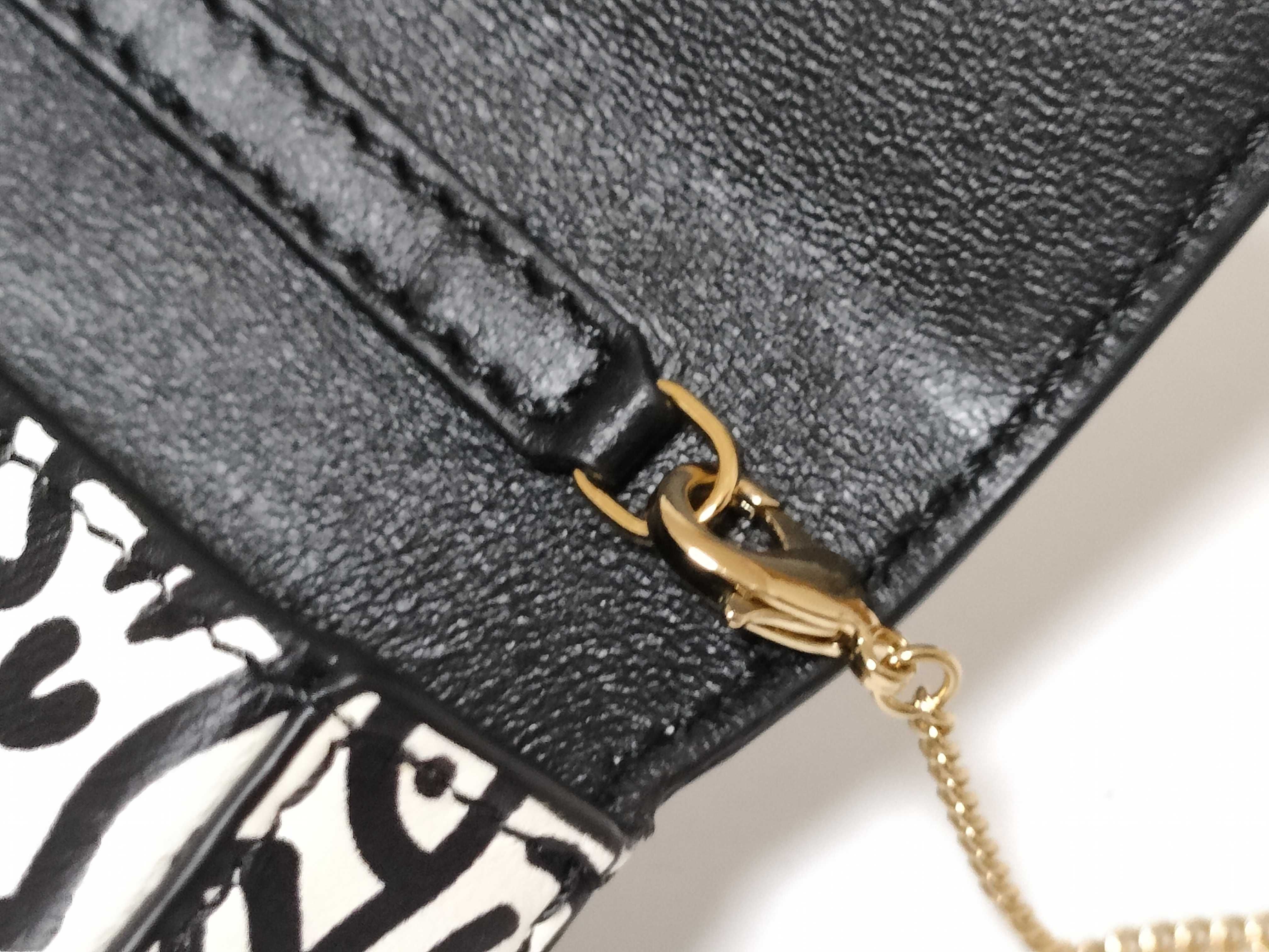 Chain Shoulder Bag — view 5