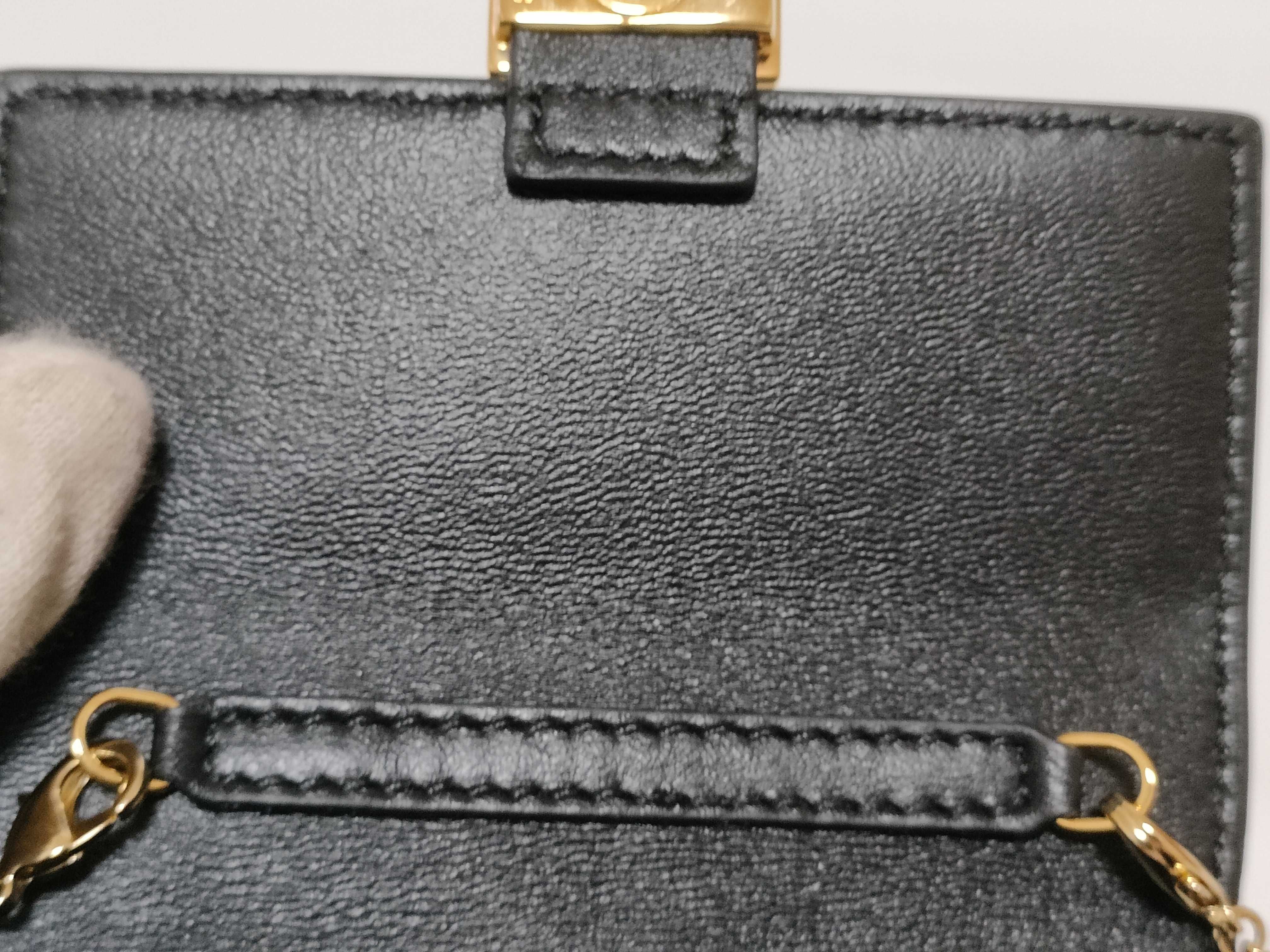 Chain Shoulder Bag — view 10