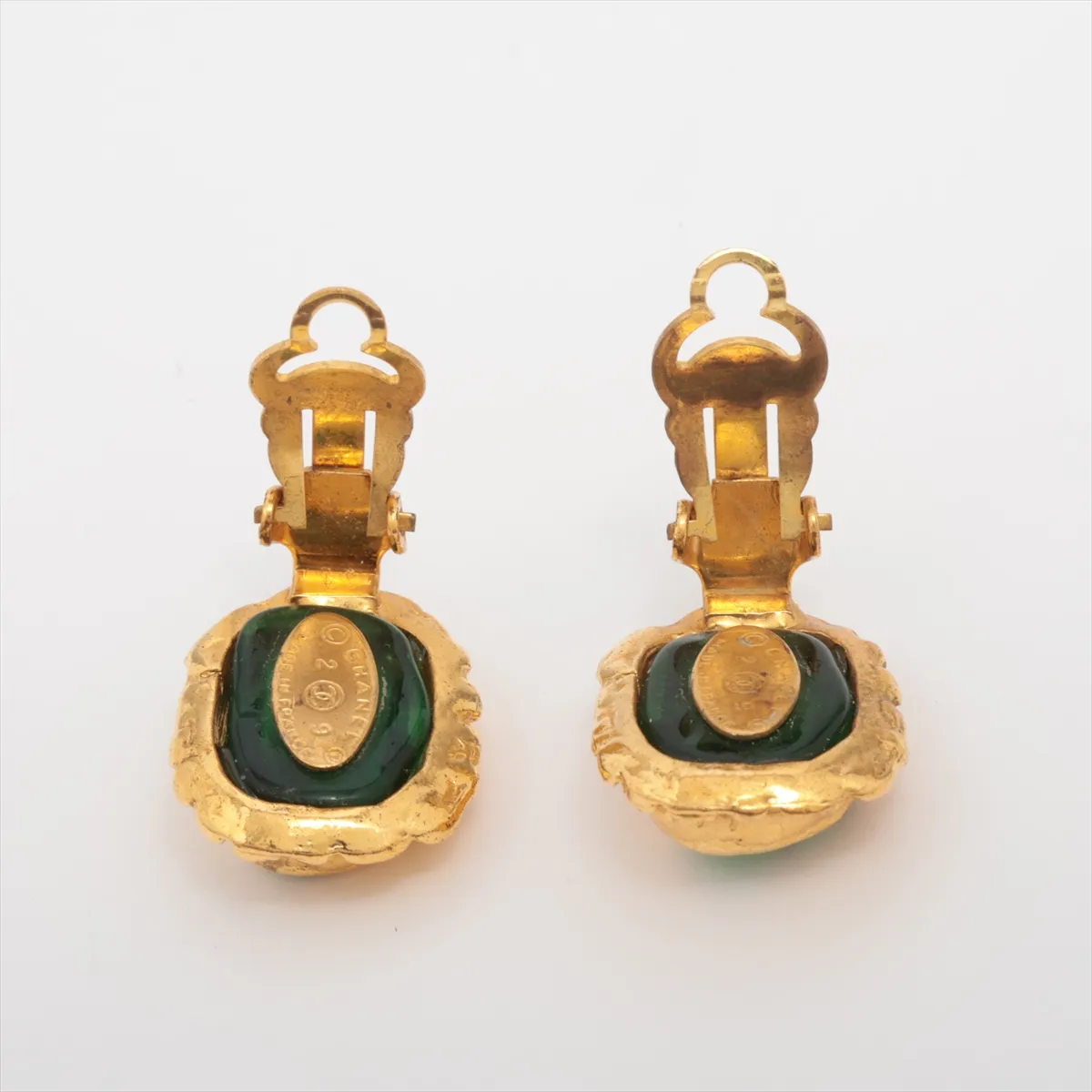 Gripoix 29 Earrings (for both ears) GP x Colored Stone Green x Gold Dents, — view 4