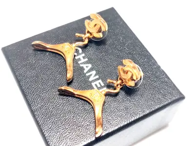 Coco Mark Hanger Swing Earrings 02P Earrings