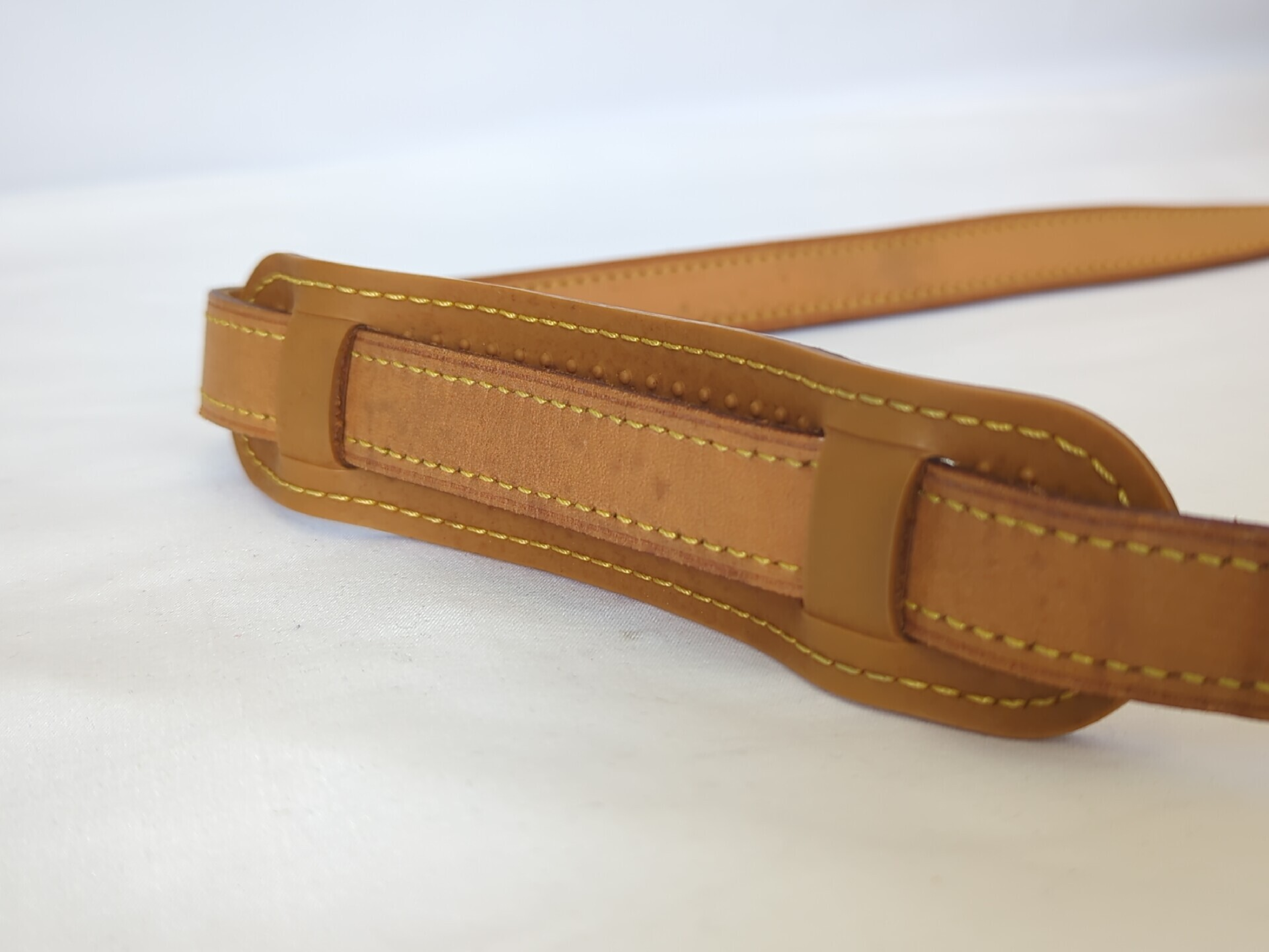 M42256 Monogram Saumur 30 Shoulder Bag — view 8