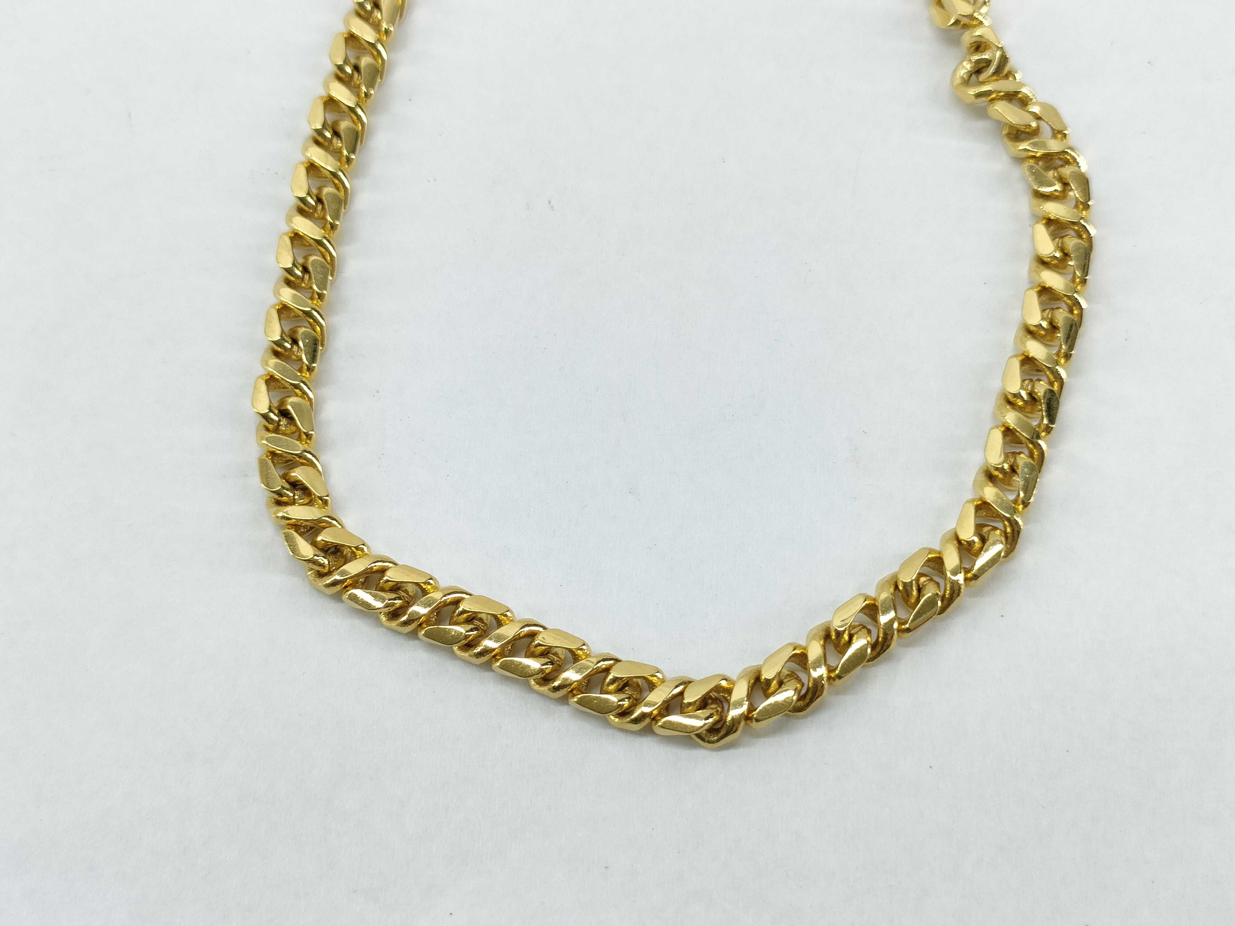 Necklace — view 2