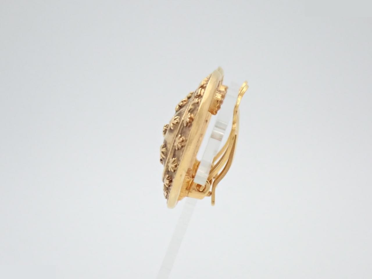 Star motif earrings — view 3