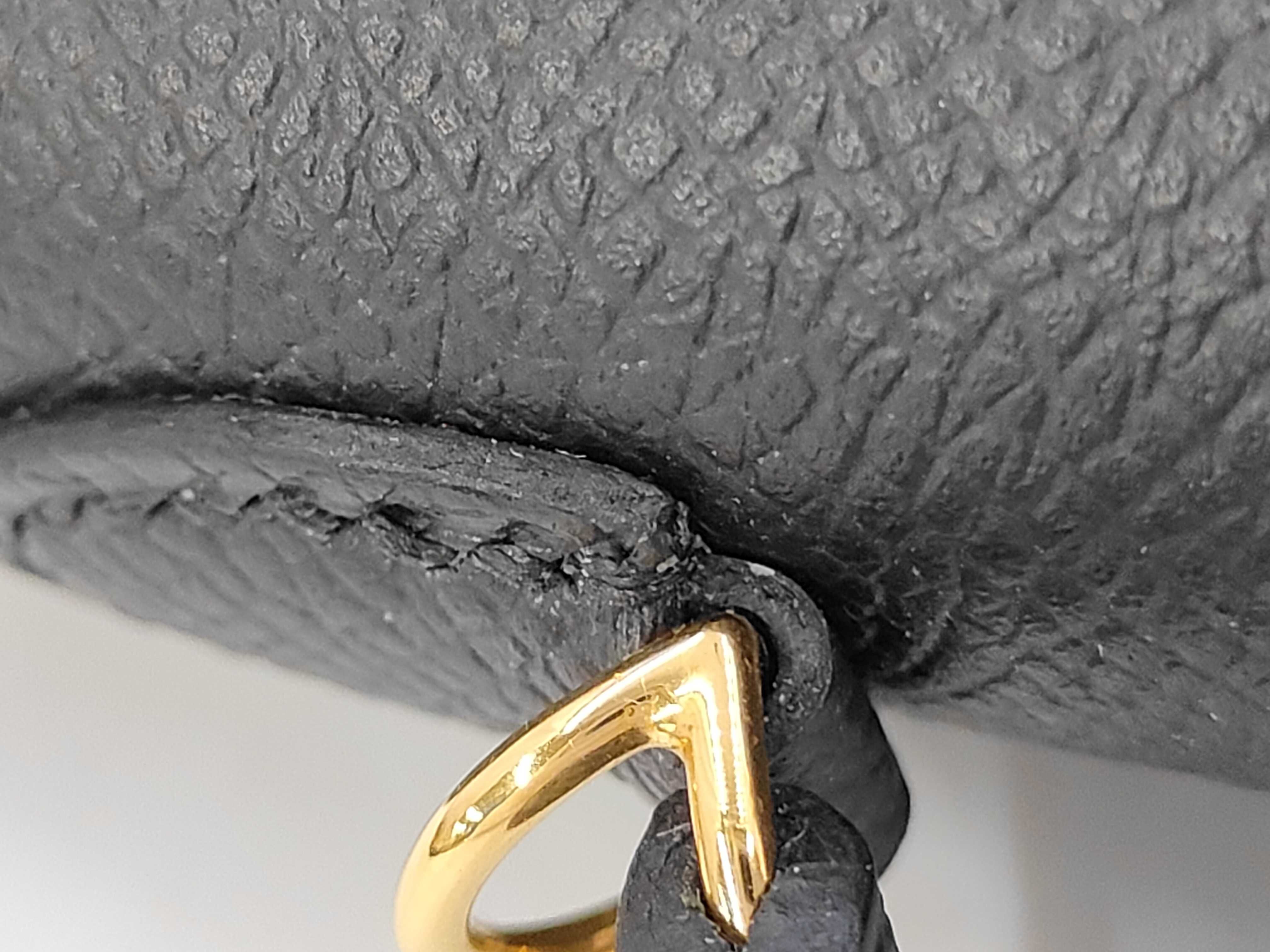 Mini Kelly W engraved gold Epson black handbag — view 6