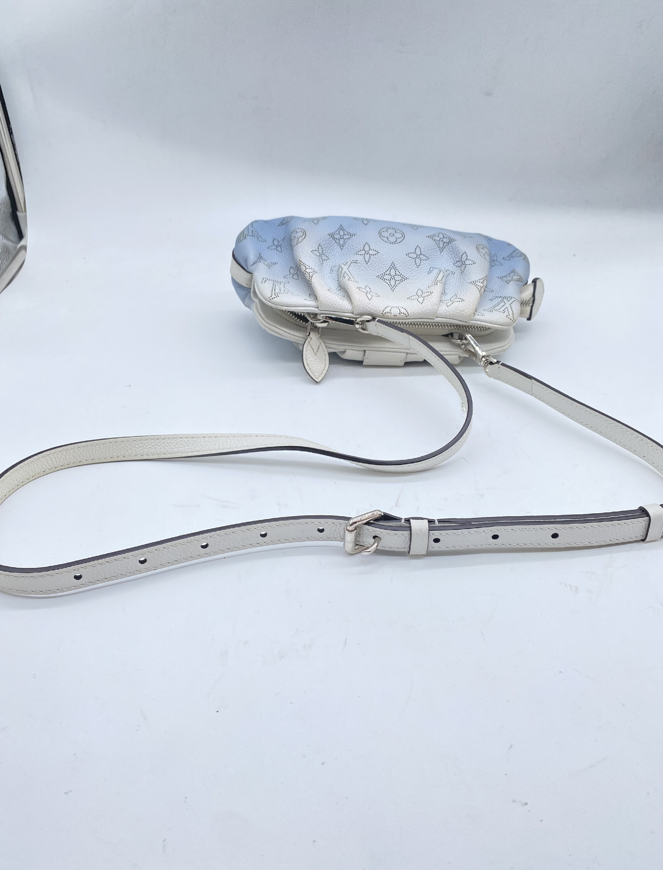 Mahina Scala M80497 Shoulder Bag (IC chip detected) — view 4