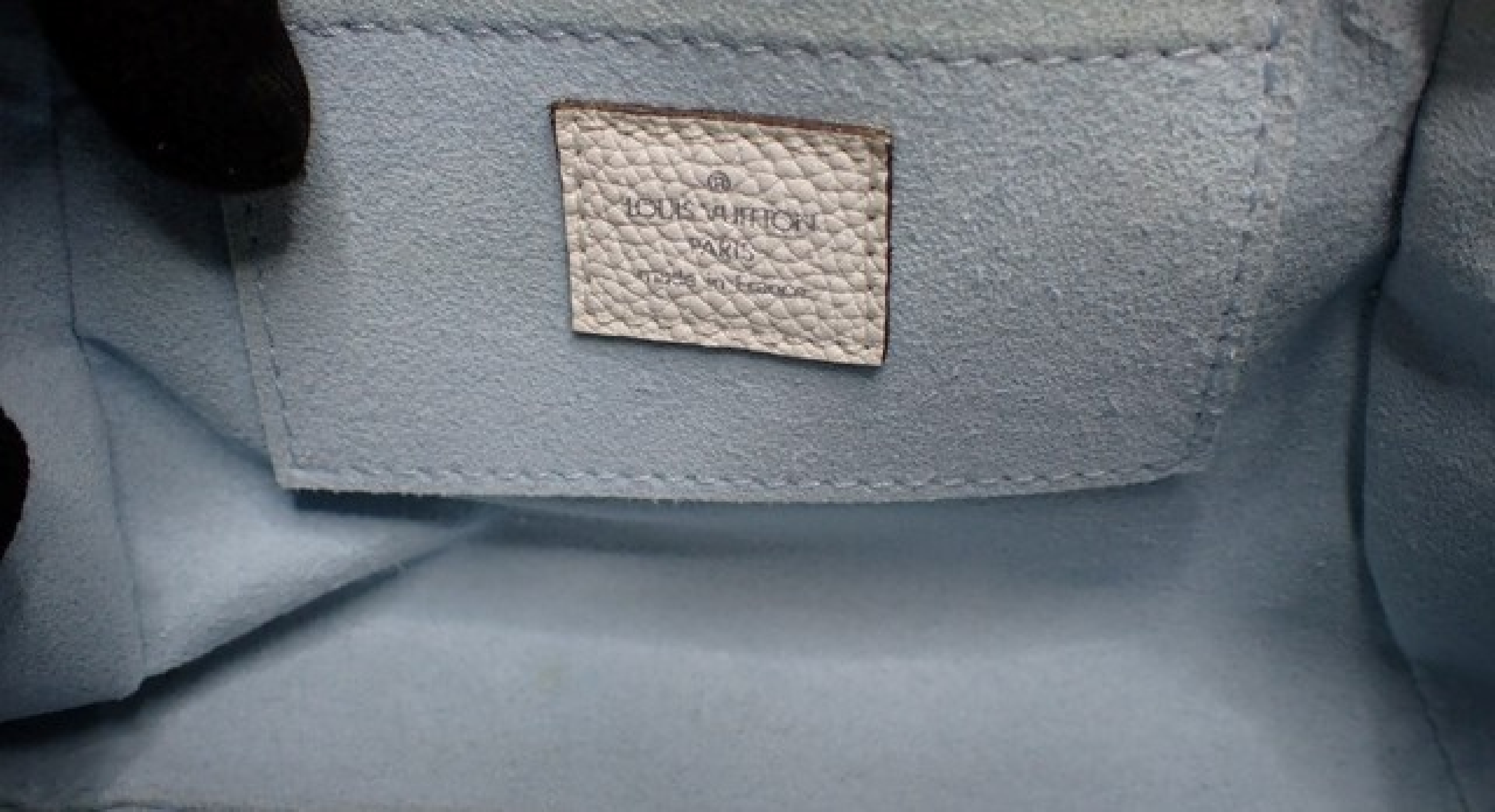 Mahina Scala M80497 Shoulder Bag (IC chip detected) — view 8