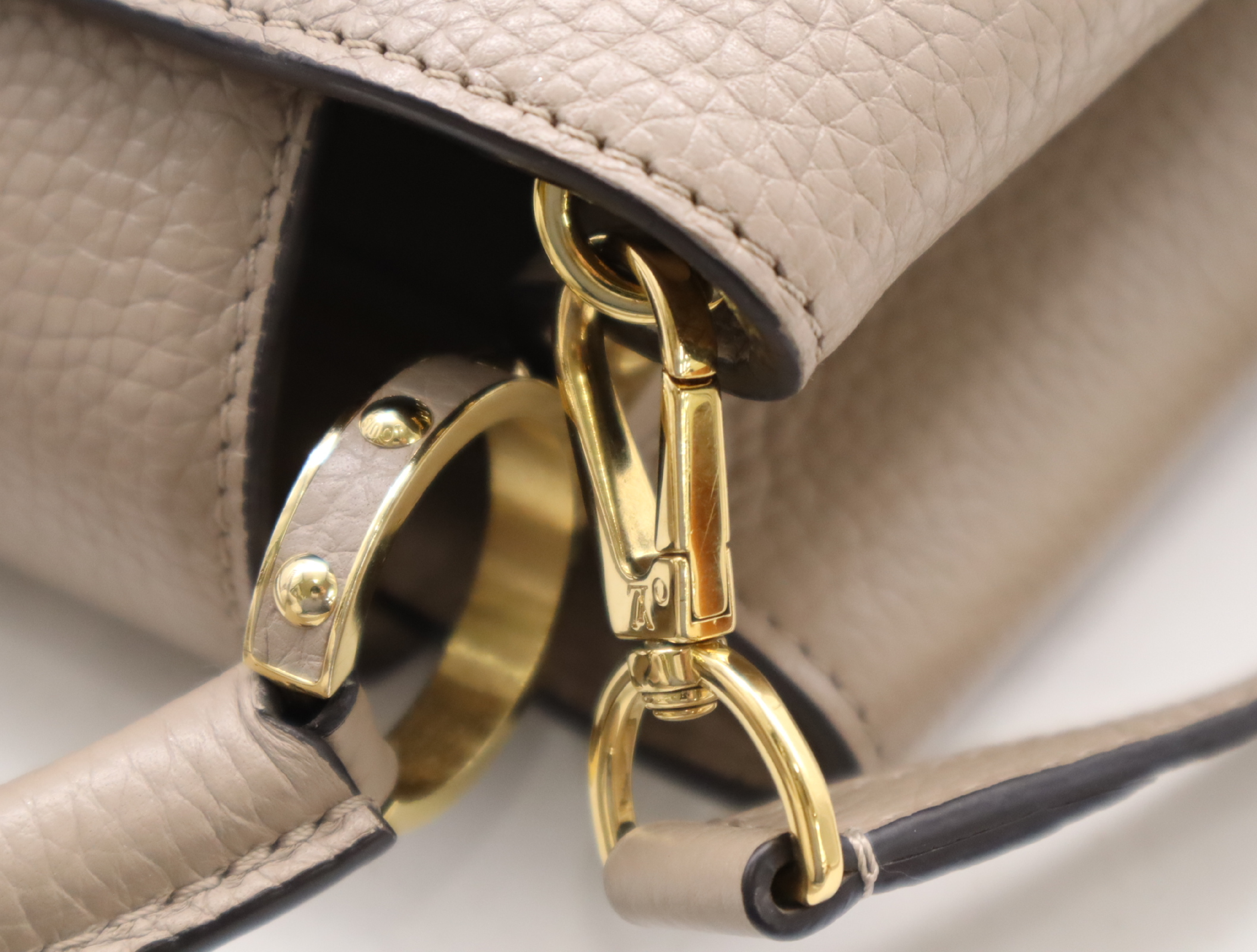 M24736 Taurillon Capucines BB Galet Handbag (RFID detected, no serial tag, includes shoulder strap, box, and dust bag) — view 9