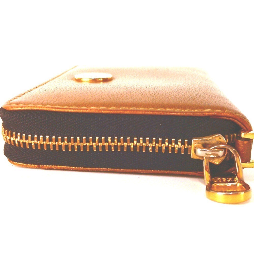 Other lines: Bags and coin cases — view 4